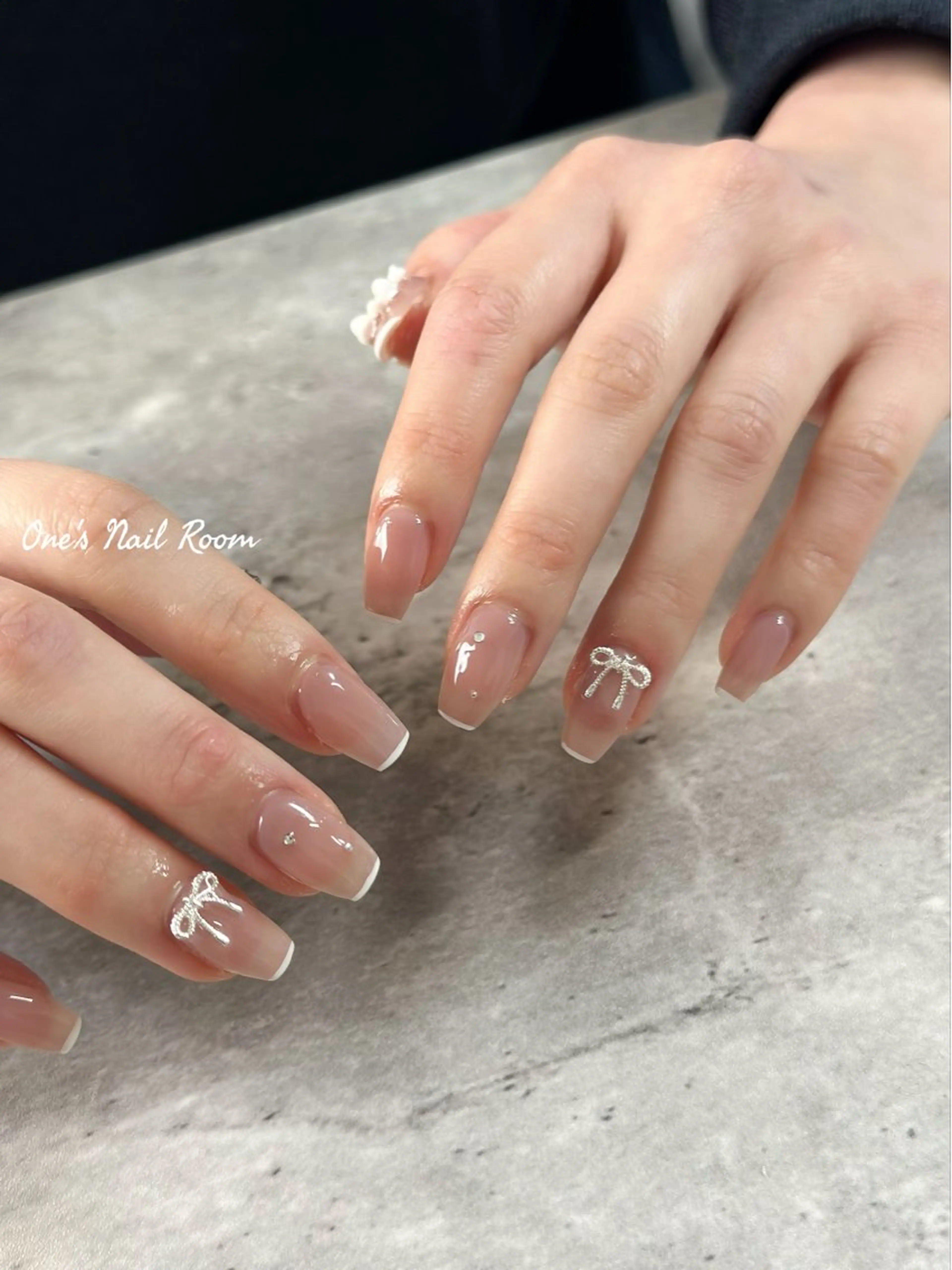 ネイル ハンドネイル One's Nail Roomのネイルデザイン