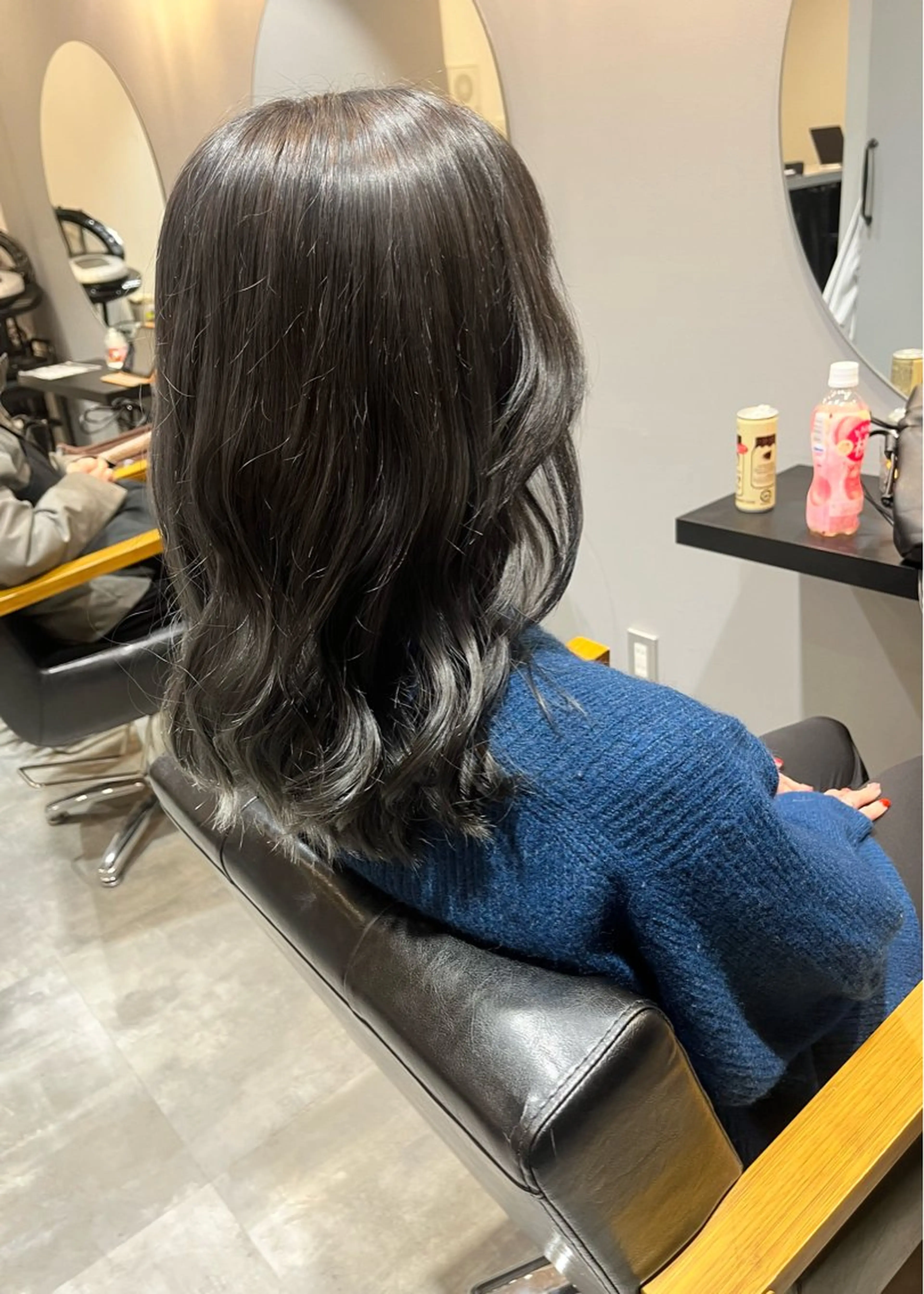 セミロング ヘアカラー 小堀 いぶきのヘアスタイル