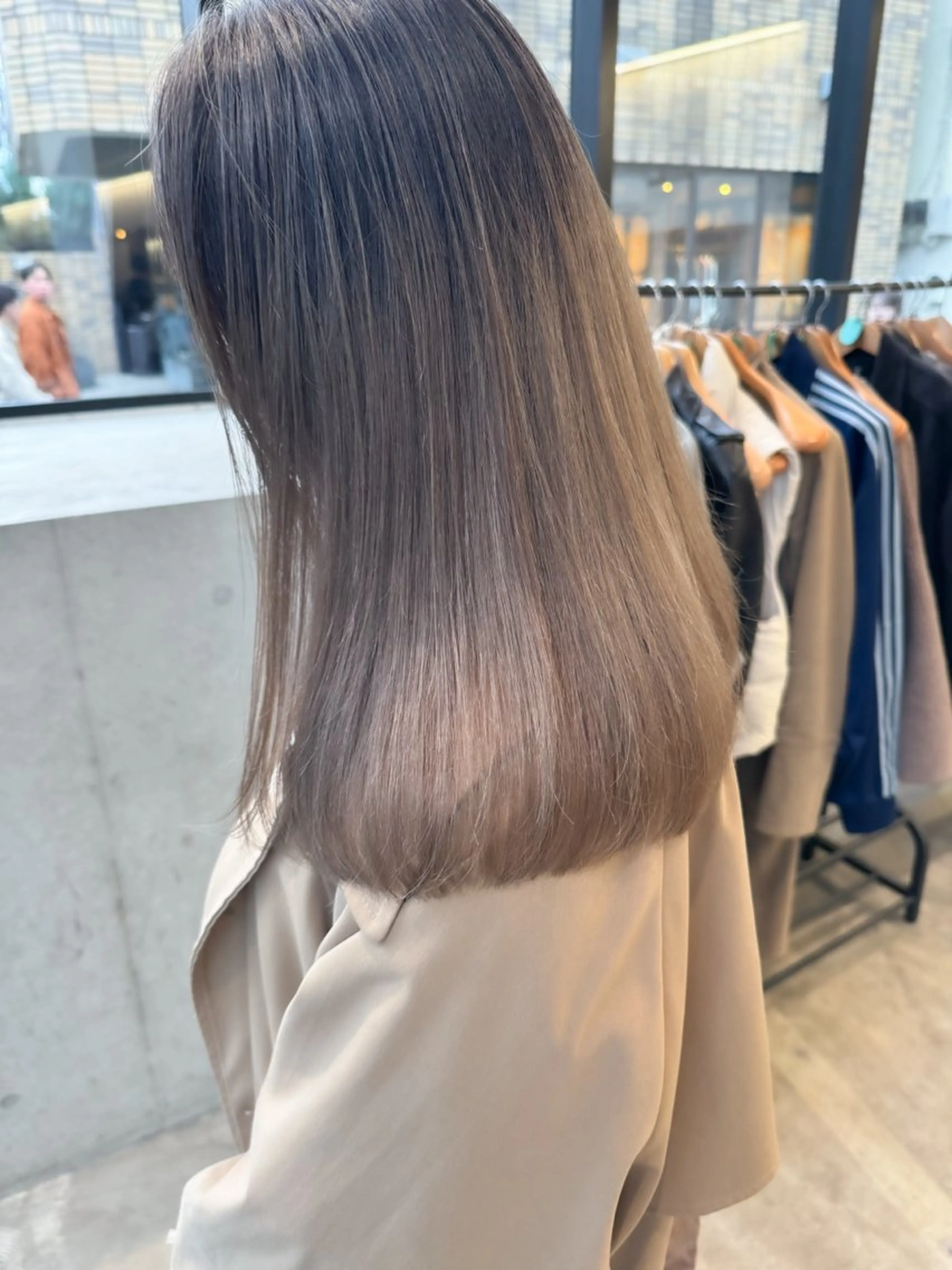 ミディアム カラー ヘアアレンジ ミニボブ/ブリーチ 🌈MISATOのヘアスタイル