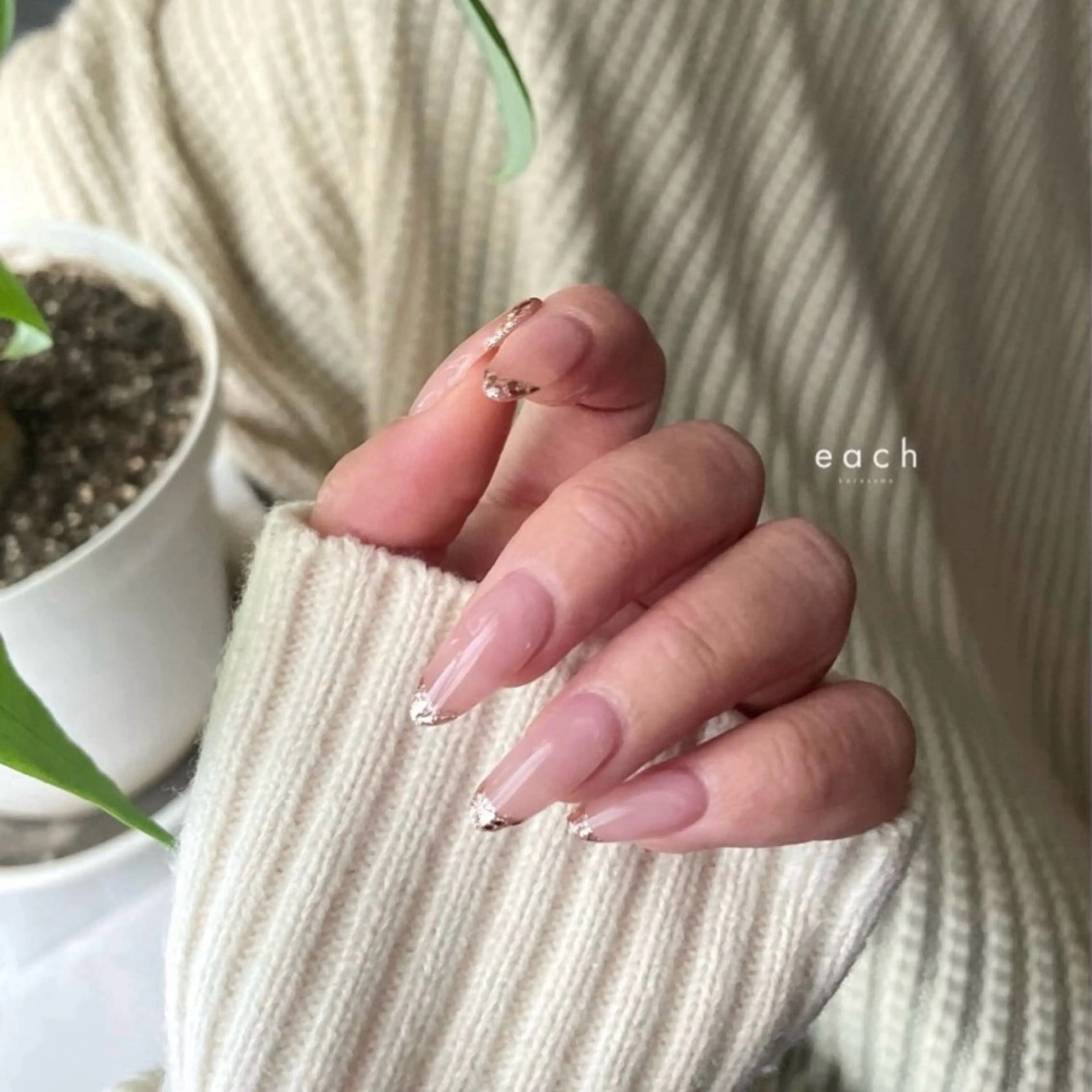 ネイル ハンドネイル each sakuraのネイルデザイン