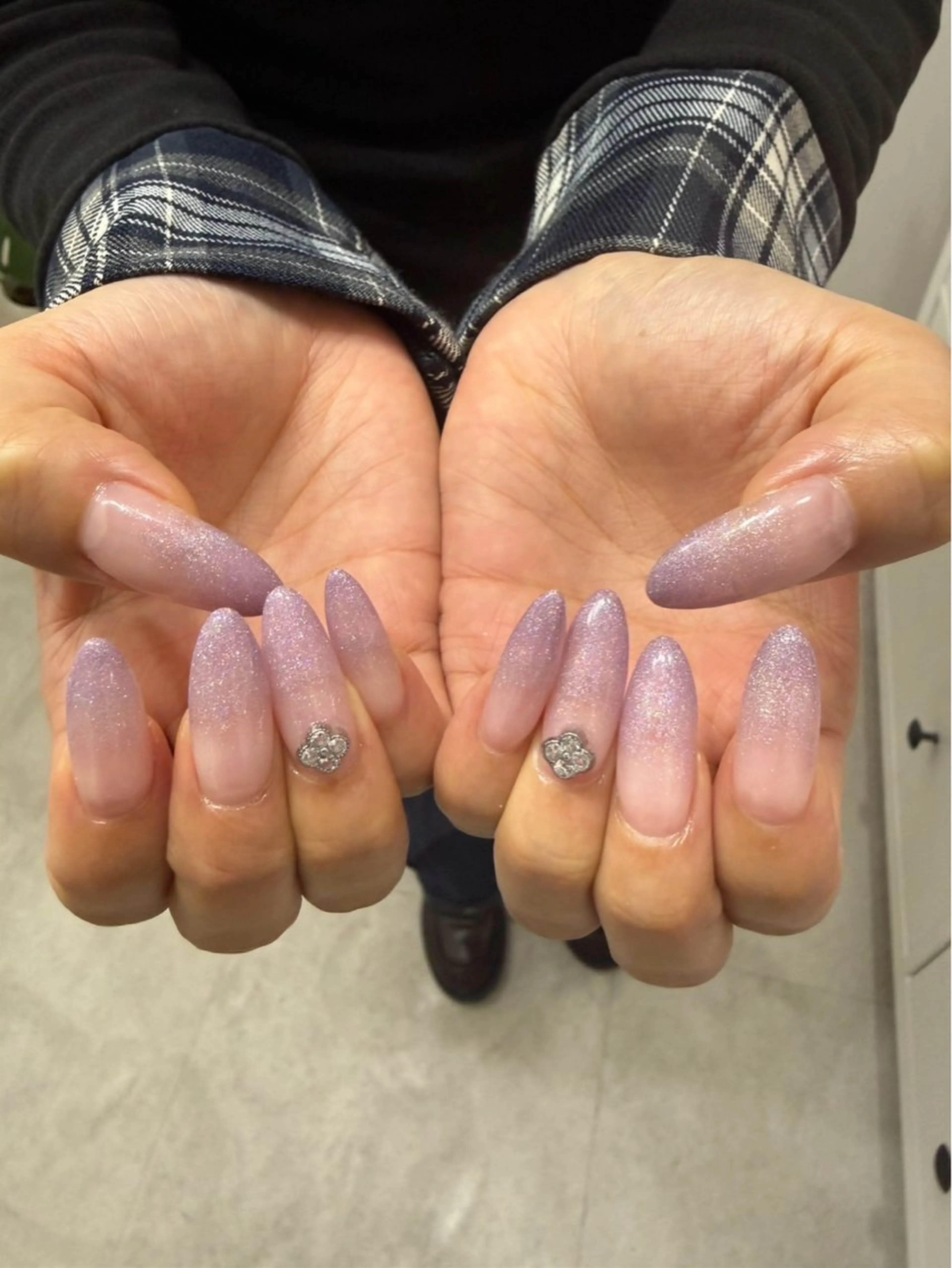 💅ラメグラテーションの写真