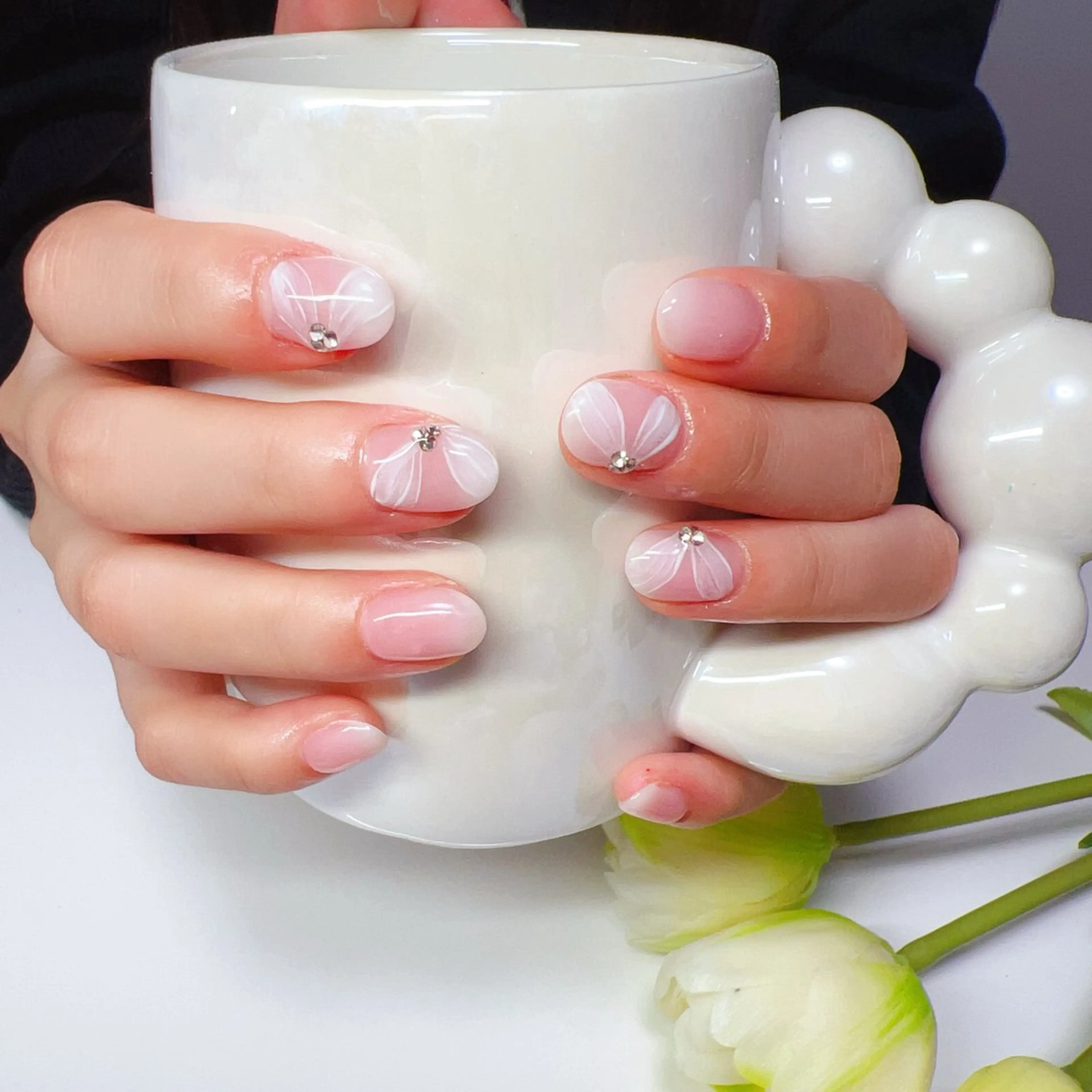 ネイル ハンドネイル YUYI.nail salonのネイルデザイン
