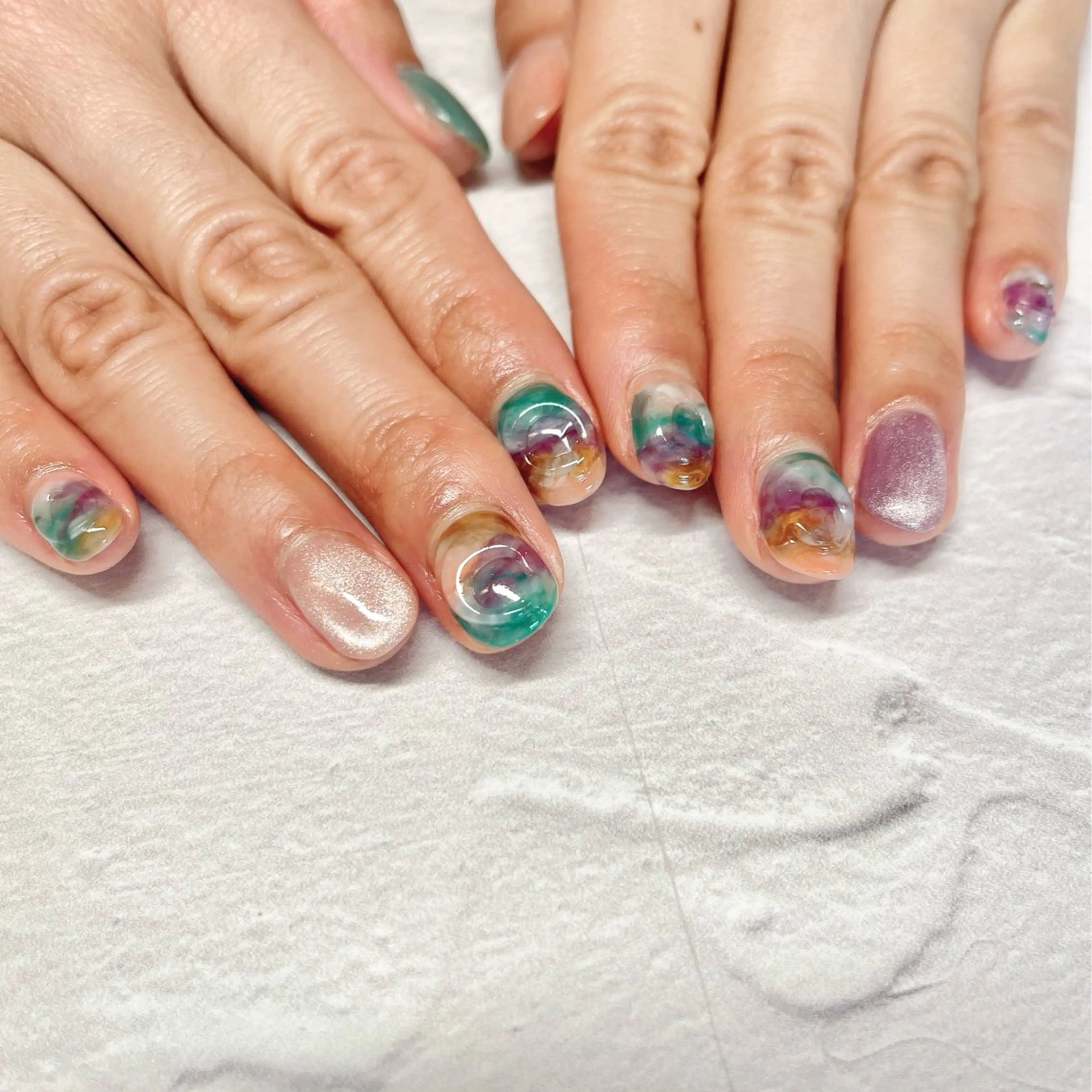 ネイル ハンドネイル li___nail 31のネイルデザイン