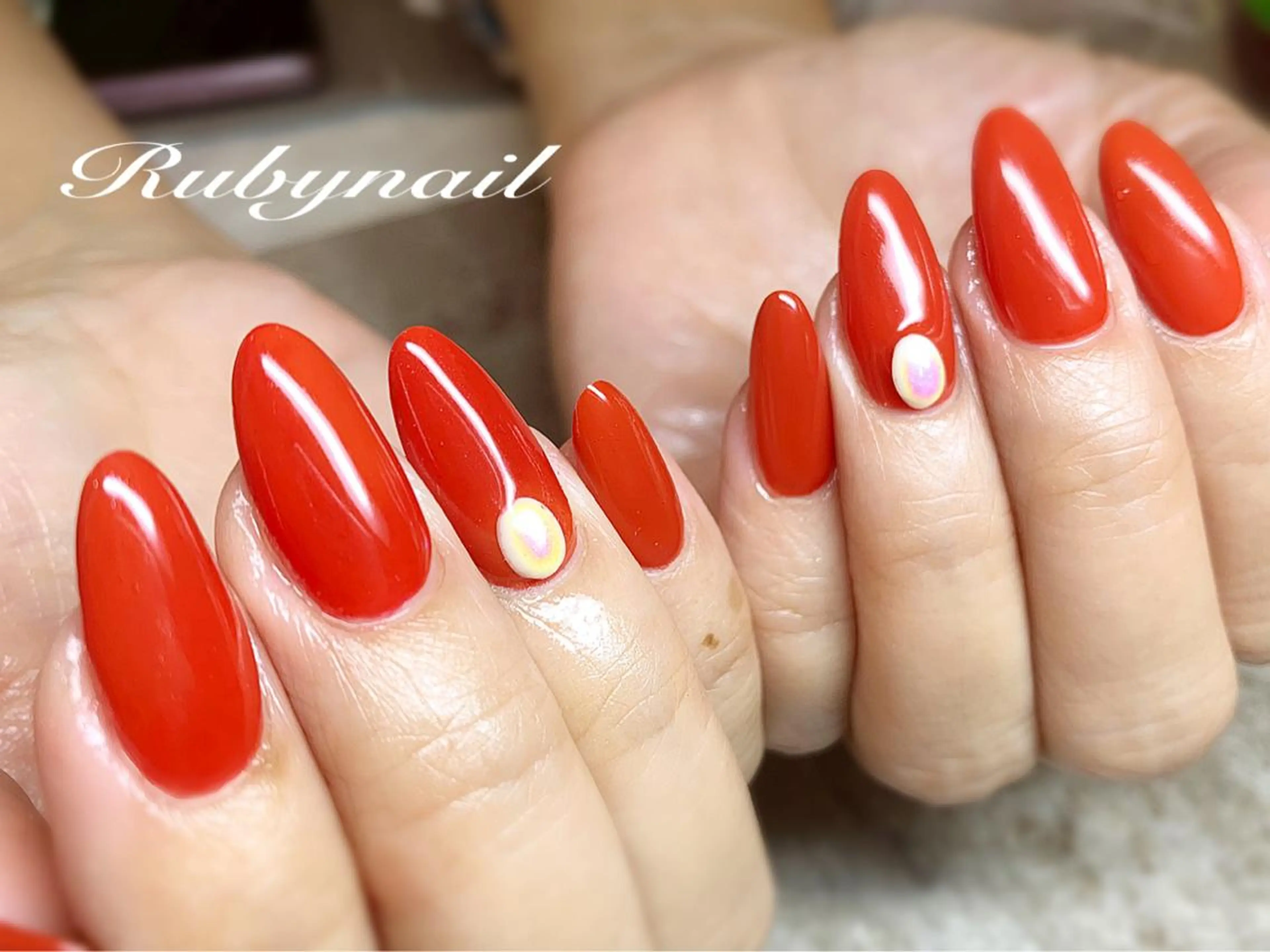 ネイル ワンカラーネイル ストーンネイル ハンドネイル Rubynail所属・プライベートサロン Rubynailのネイルデザイン
