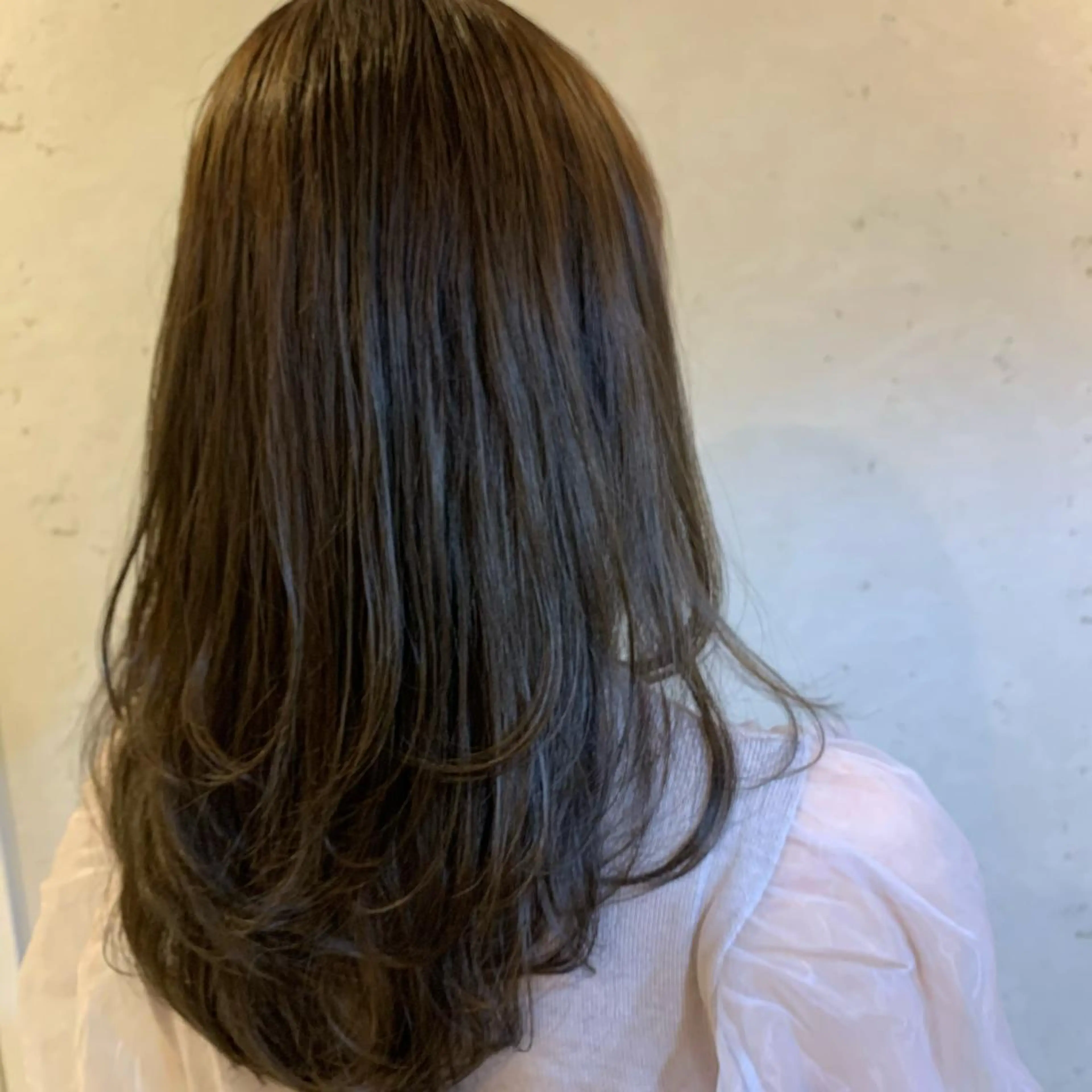 ロング ✨透明感カラー 聖奈✨のヘアスタイル