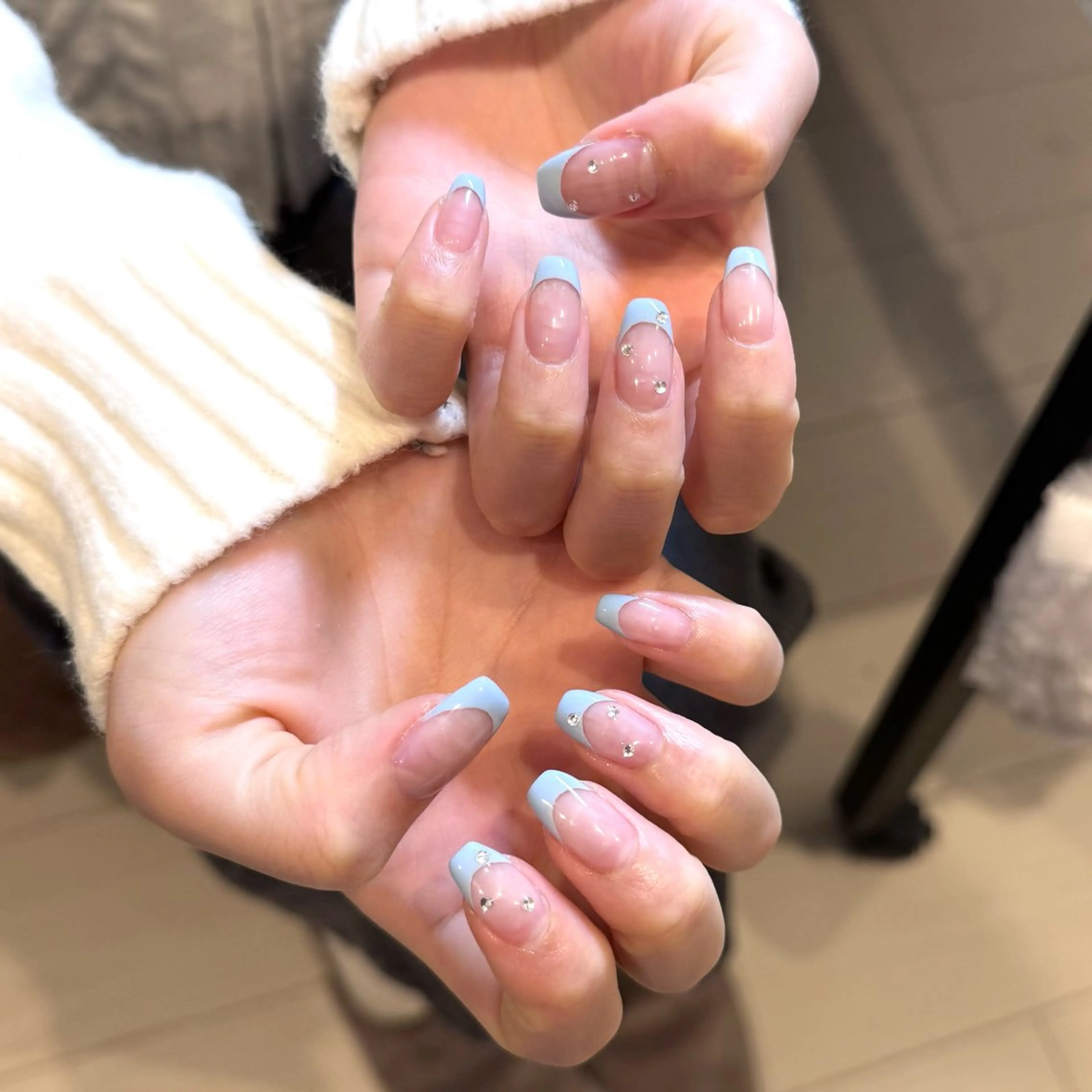 ⚠️フォトモデル【オフ込み】handフレンチネイル/オフなしも可⭕️の写真
