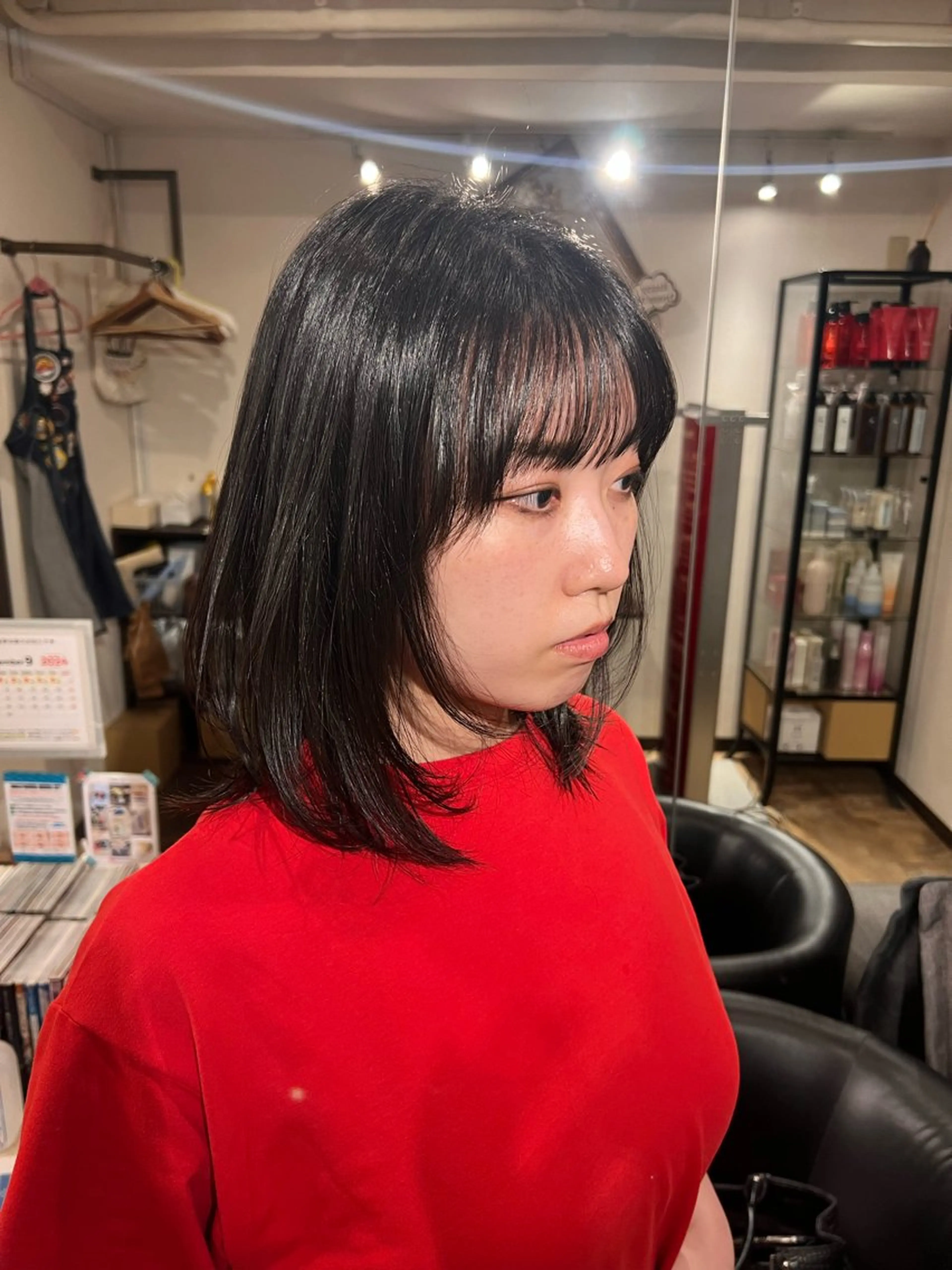 ミディアム 顔周りカット レイヤーカット 外ハネヘア カット レイヤーカット/ パーマ‪/表参道のヘアスタイル