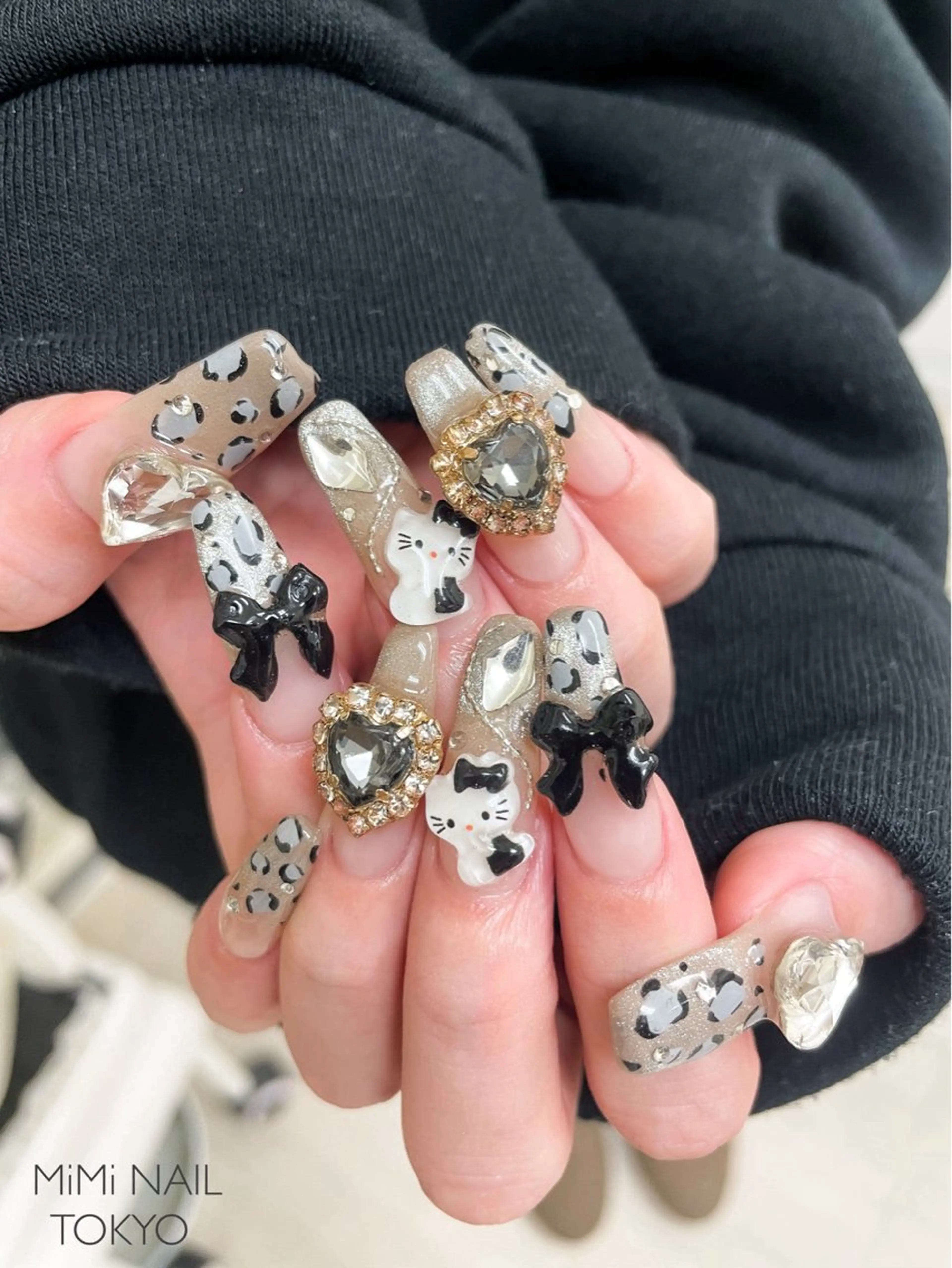 ネイル ハンドネイル MiMi NAIL TOKYO所属・Hisaka Mikiのネイルデザイン