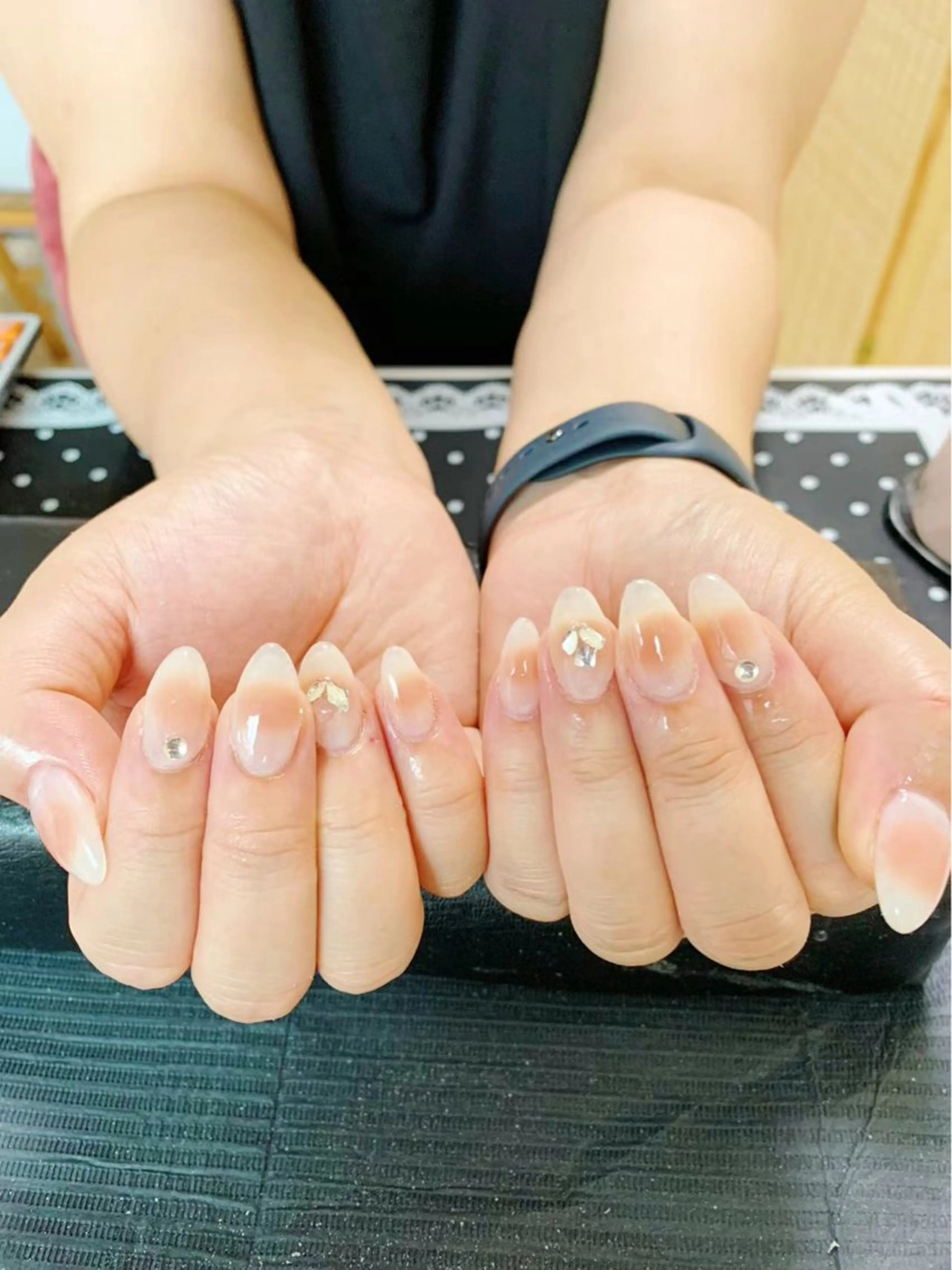 ネイル ハンドネイル しょう えんきんのネイルデザイン