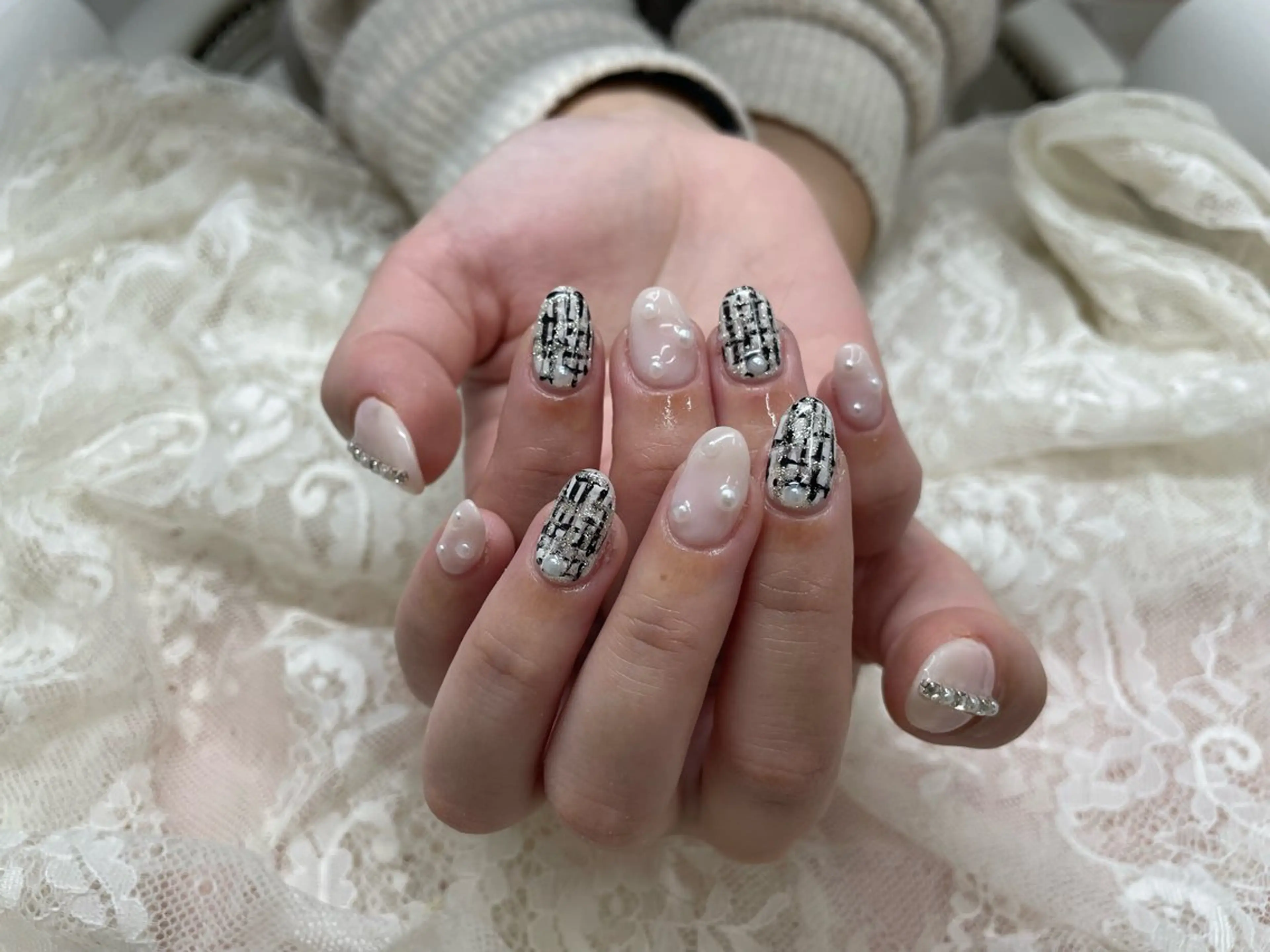 ネイル アートネイル 春ネイル ツイードネイル Inagaki Ayunaのネイルデザイン