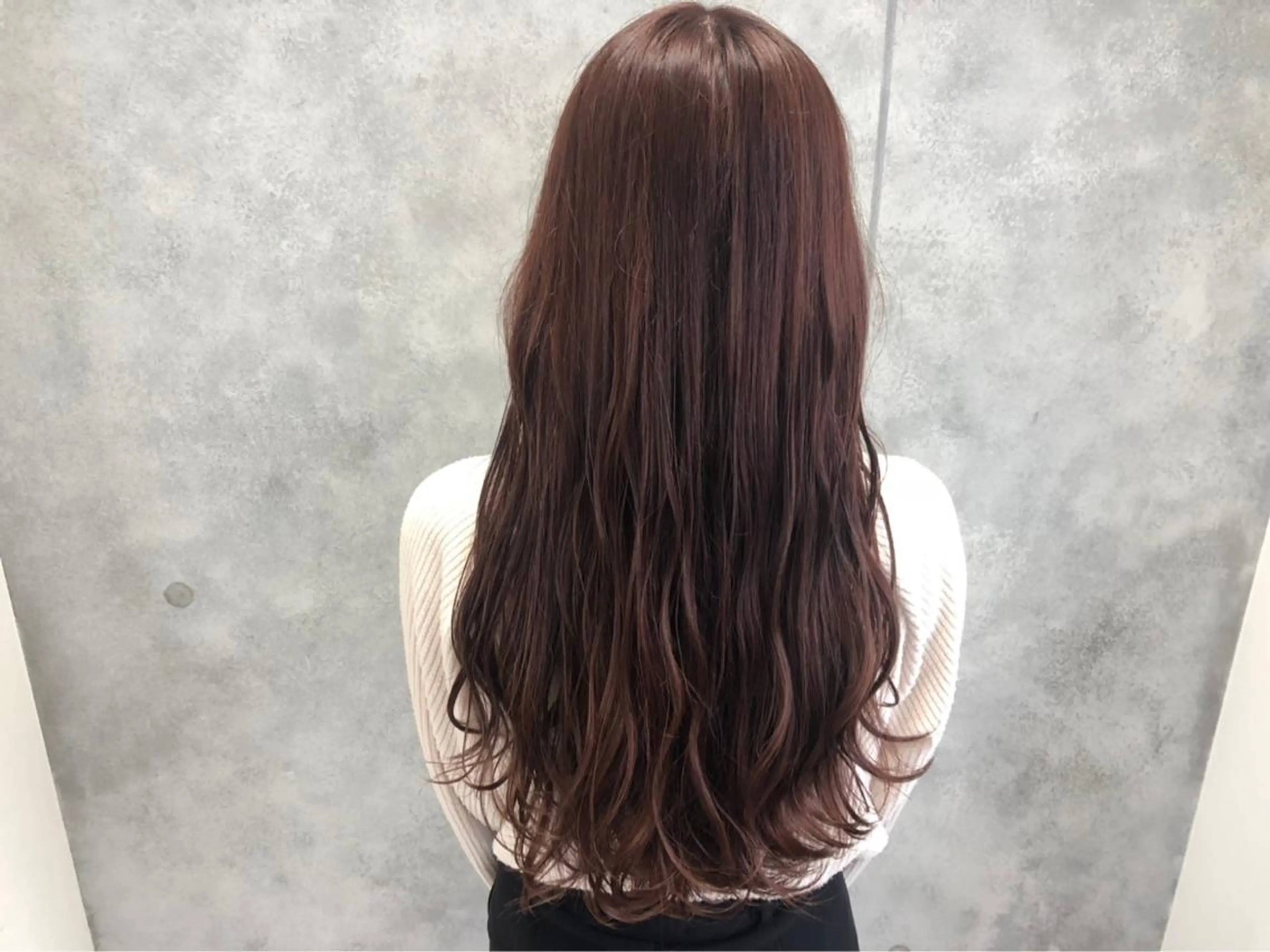 ロング マツエクモデル 安藤裕子の眉毛・アイブロウイメージ