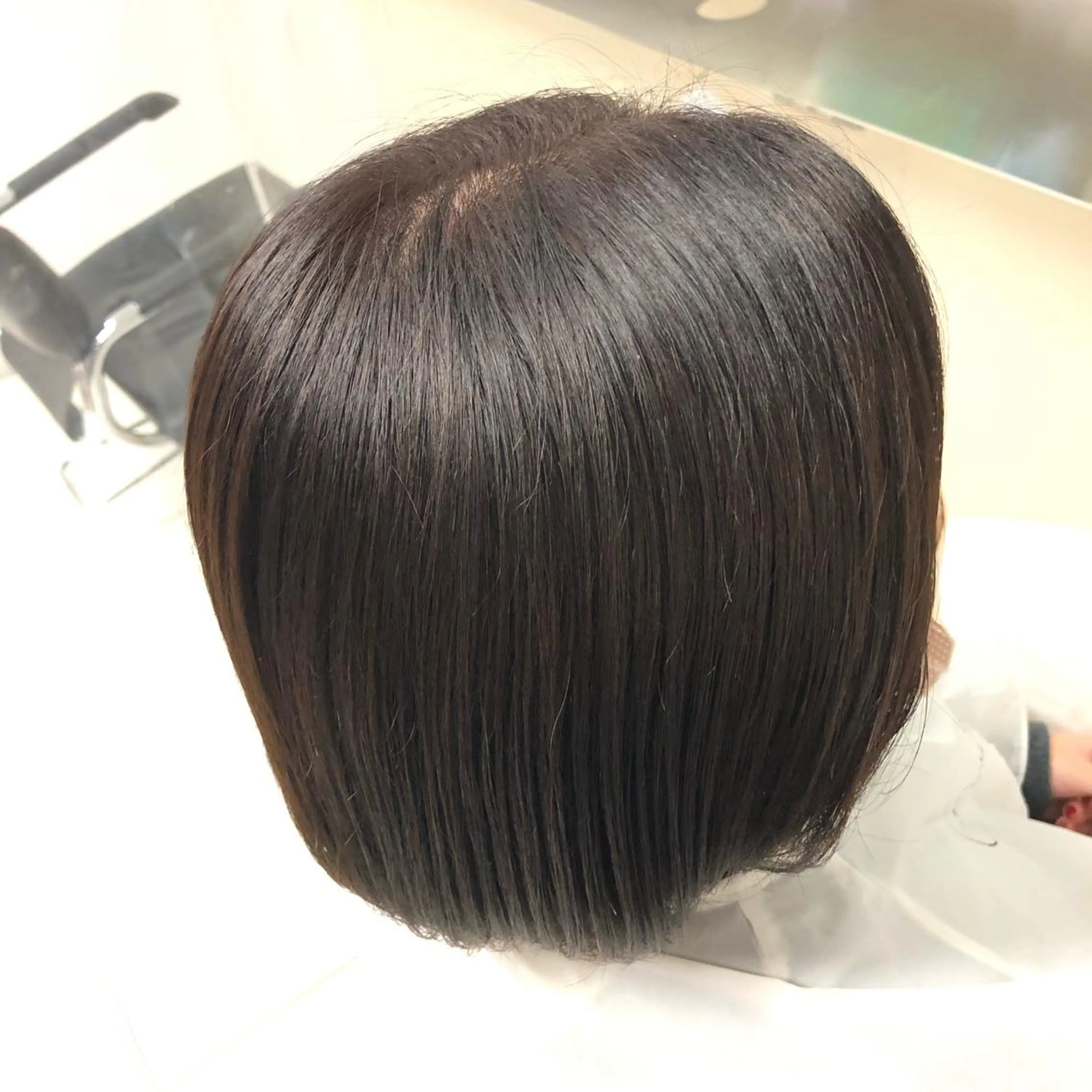 ショート まつ毛/アイブロウ /髪質改善カラーのヘアスタイル