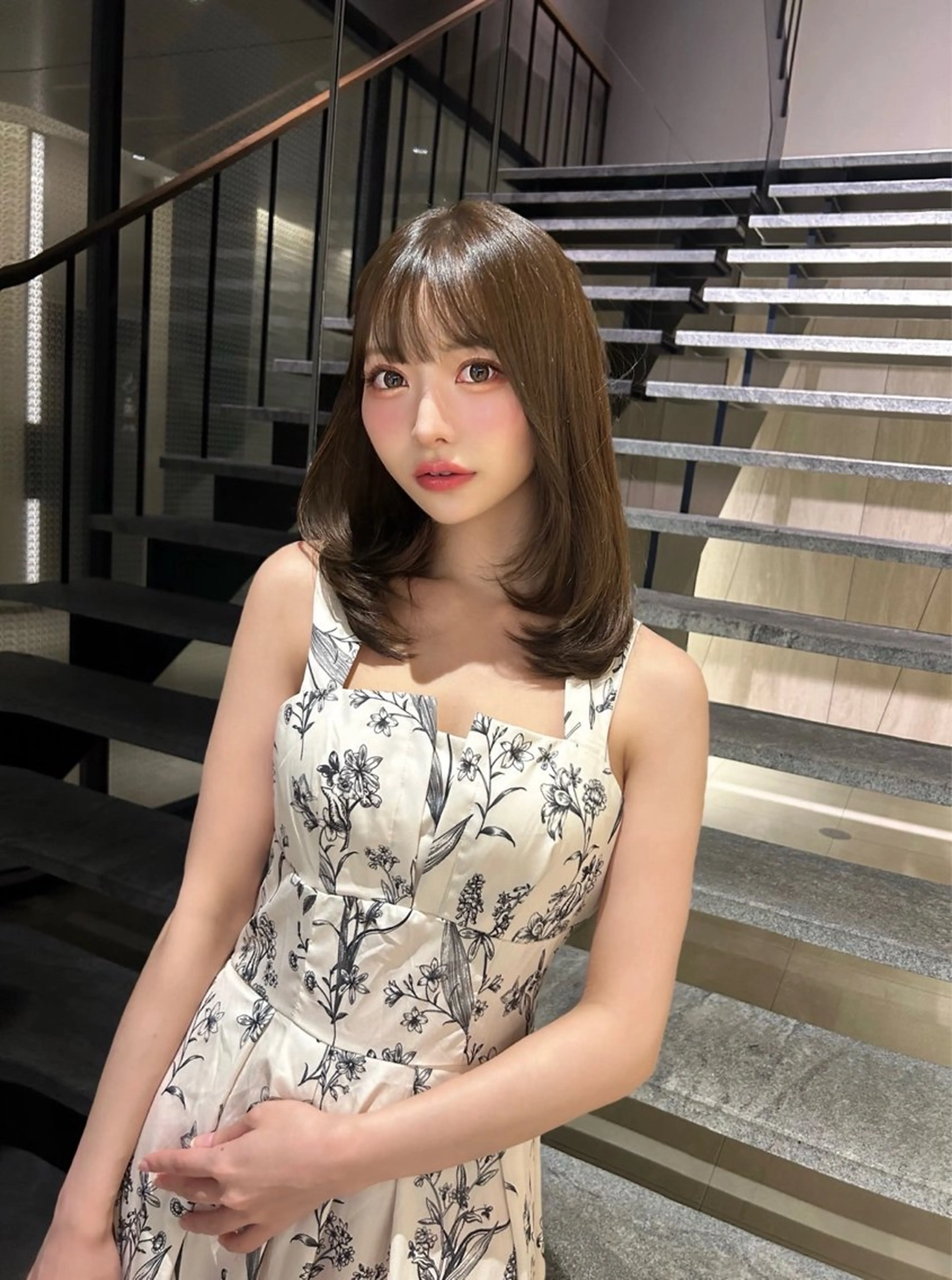 セミロング セミロングレイヤー レイヤーカット enu所属・enu梅田 韓国ヘア ゆりのヘアスタイル