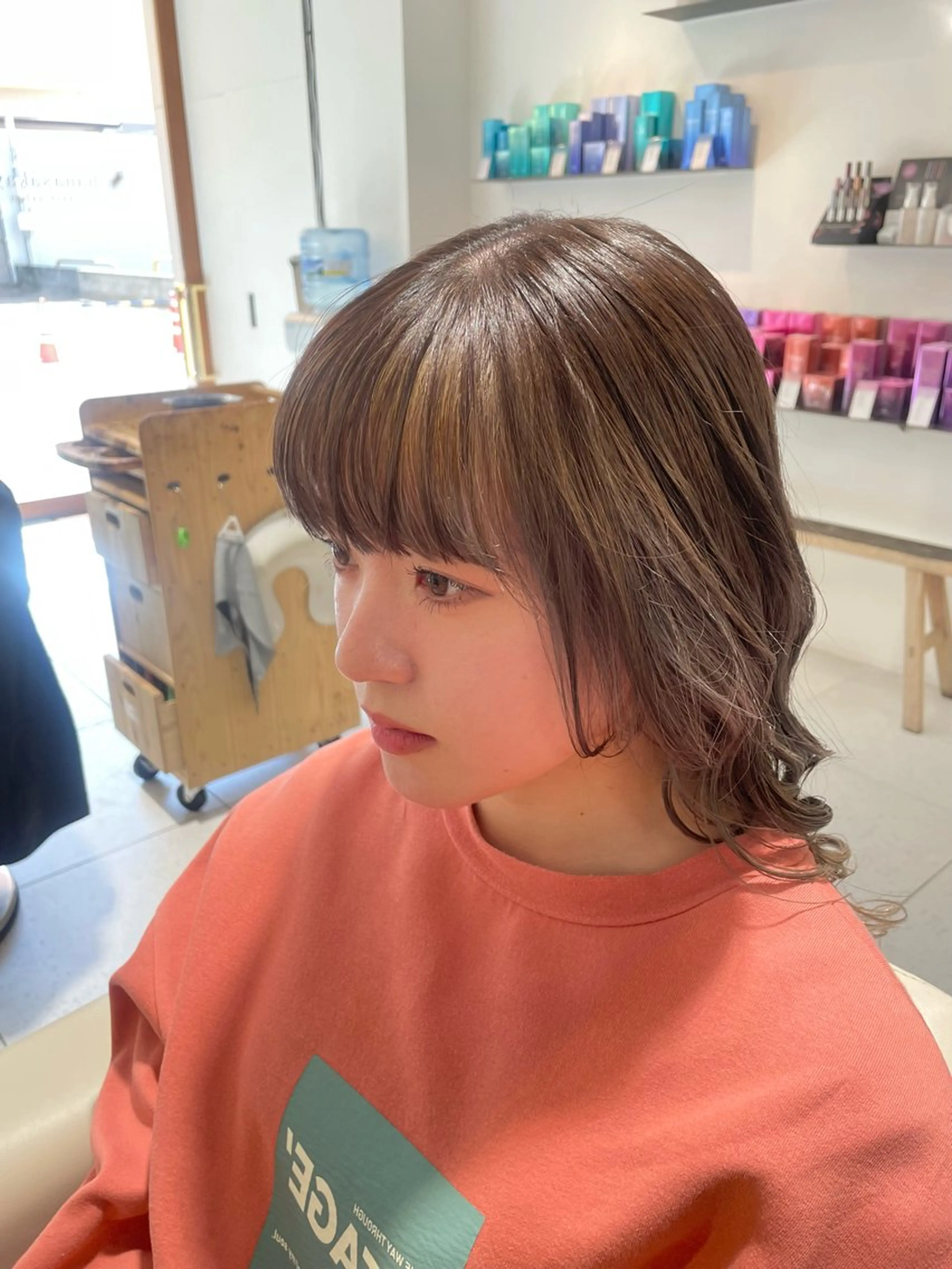 ロング ヘアカラー 福田 千尋のヘアスタイル