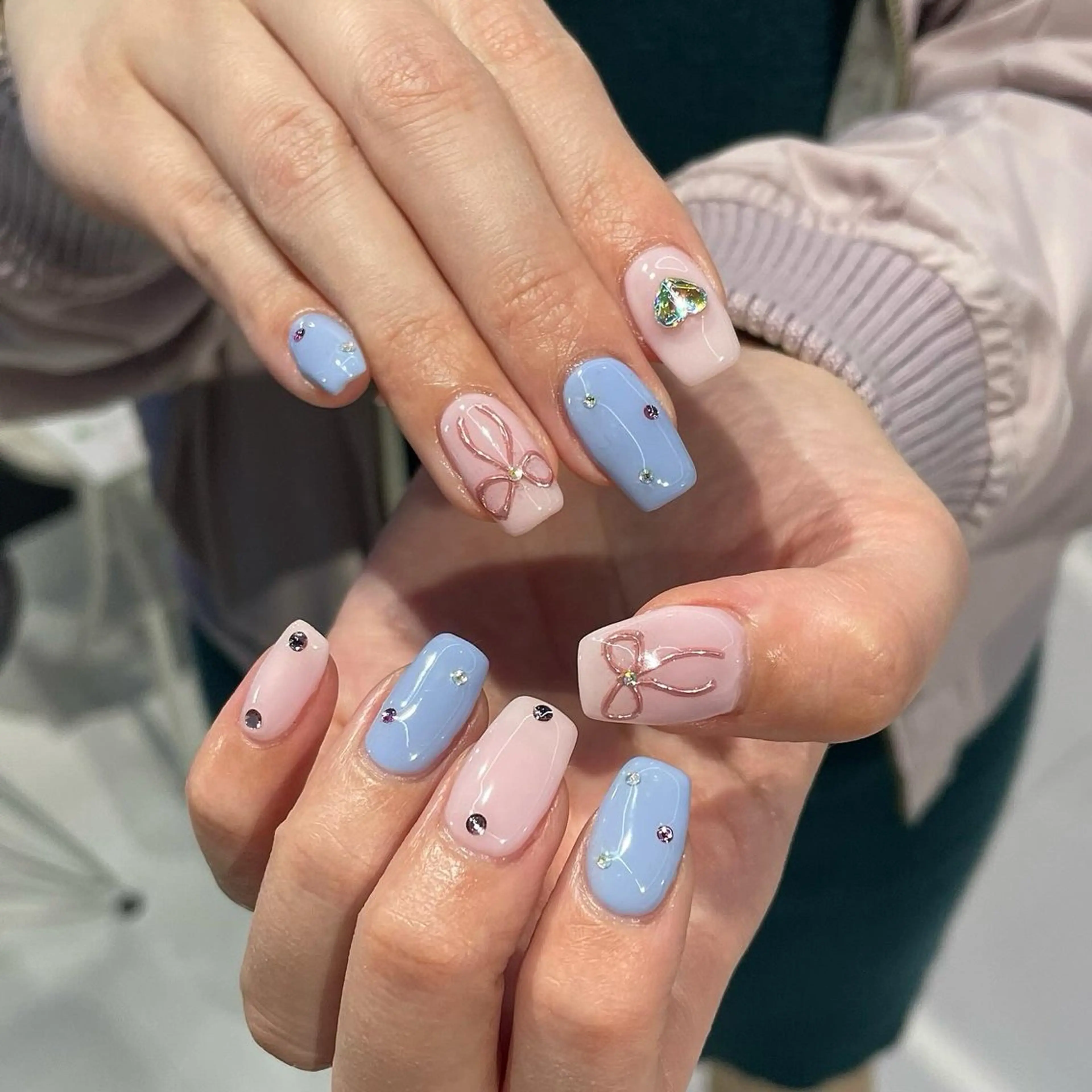 ネイル リボン M.wish Yukinaのネイルデザイン