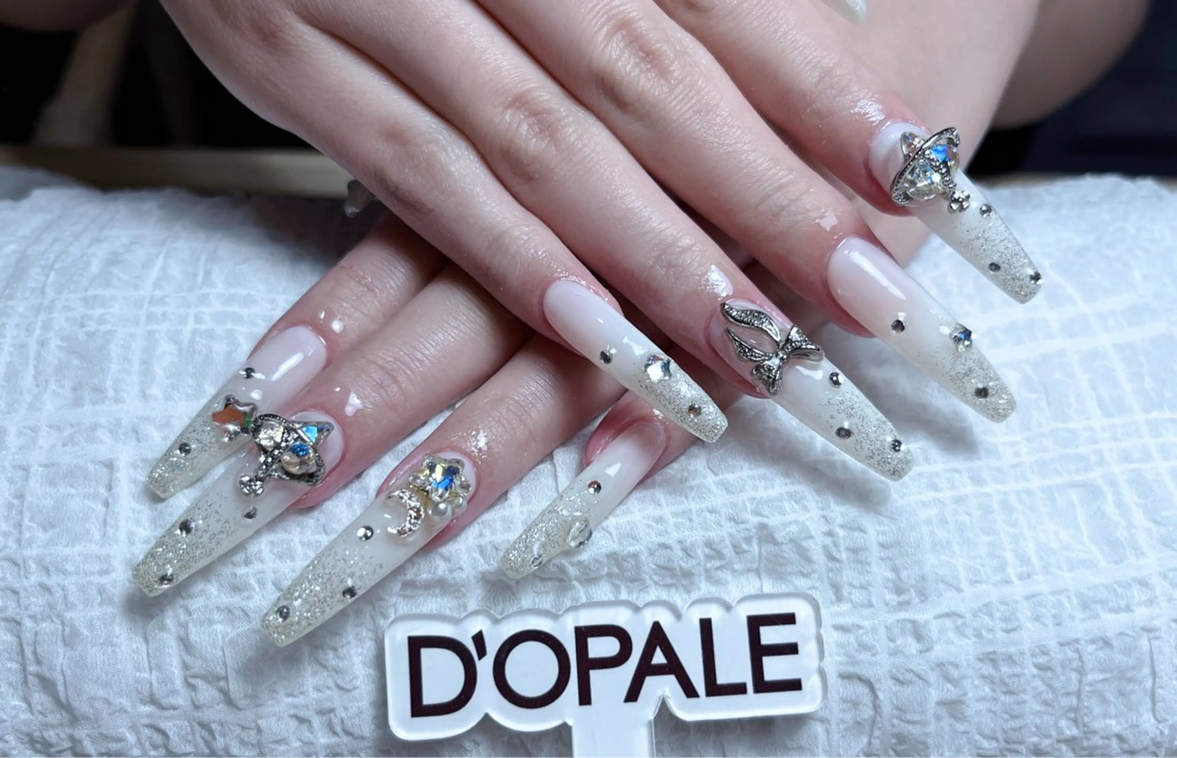 ネイル ハンドネイル DOPALE 上野店サロンのネイルデザイン