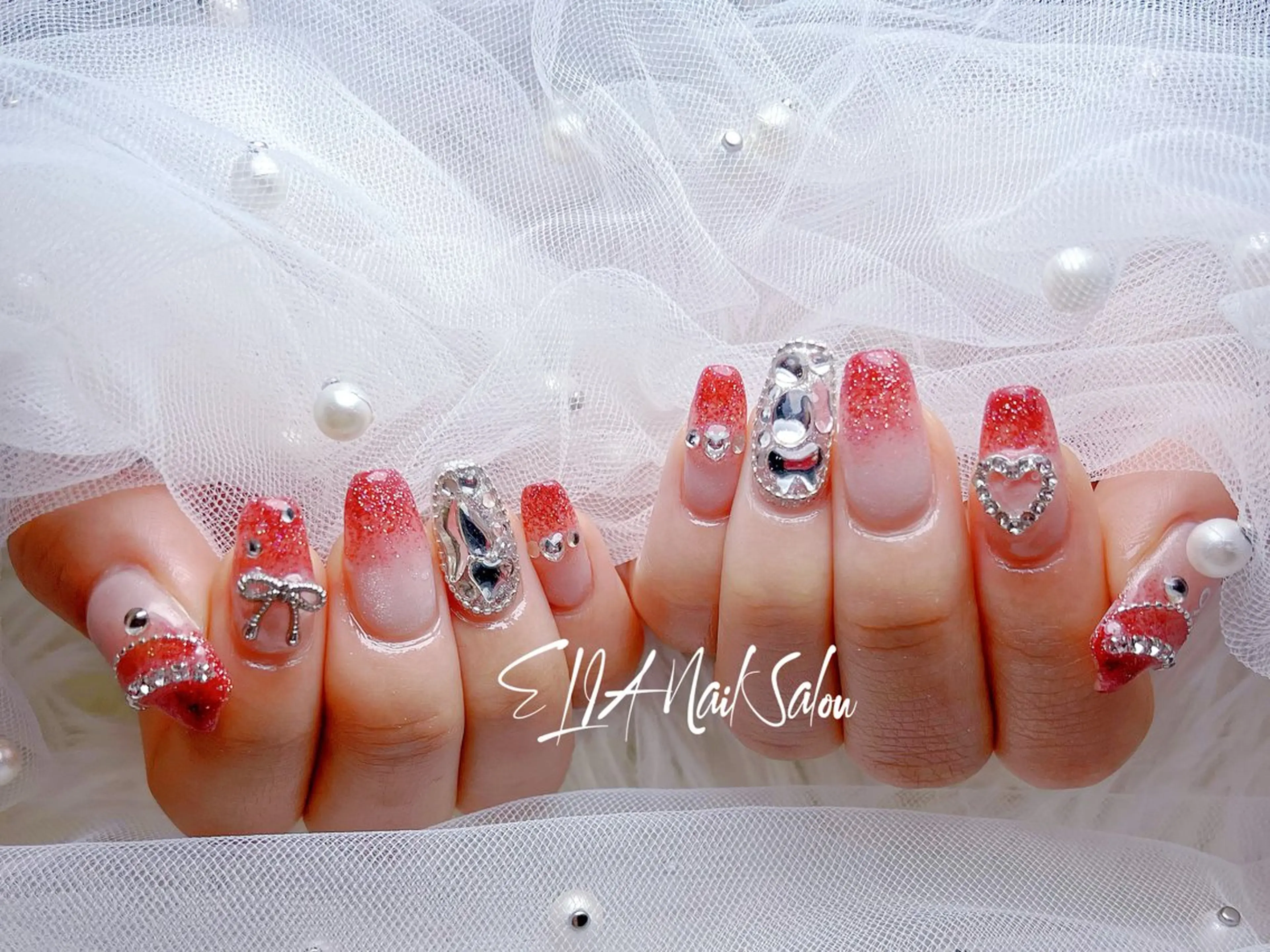 ミディアム ハンドネイル ELIA【エリア】 nailsalonのネイルデザイン