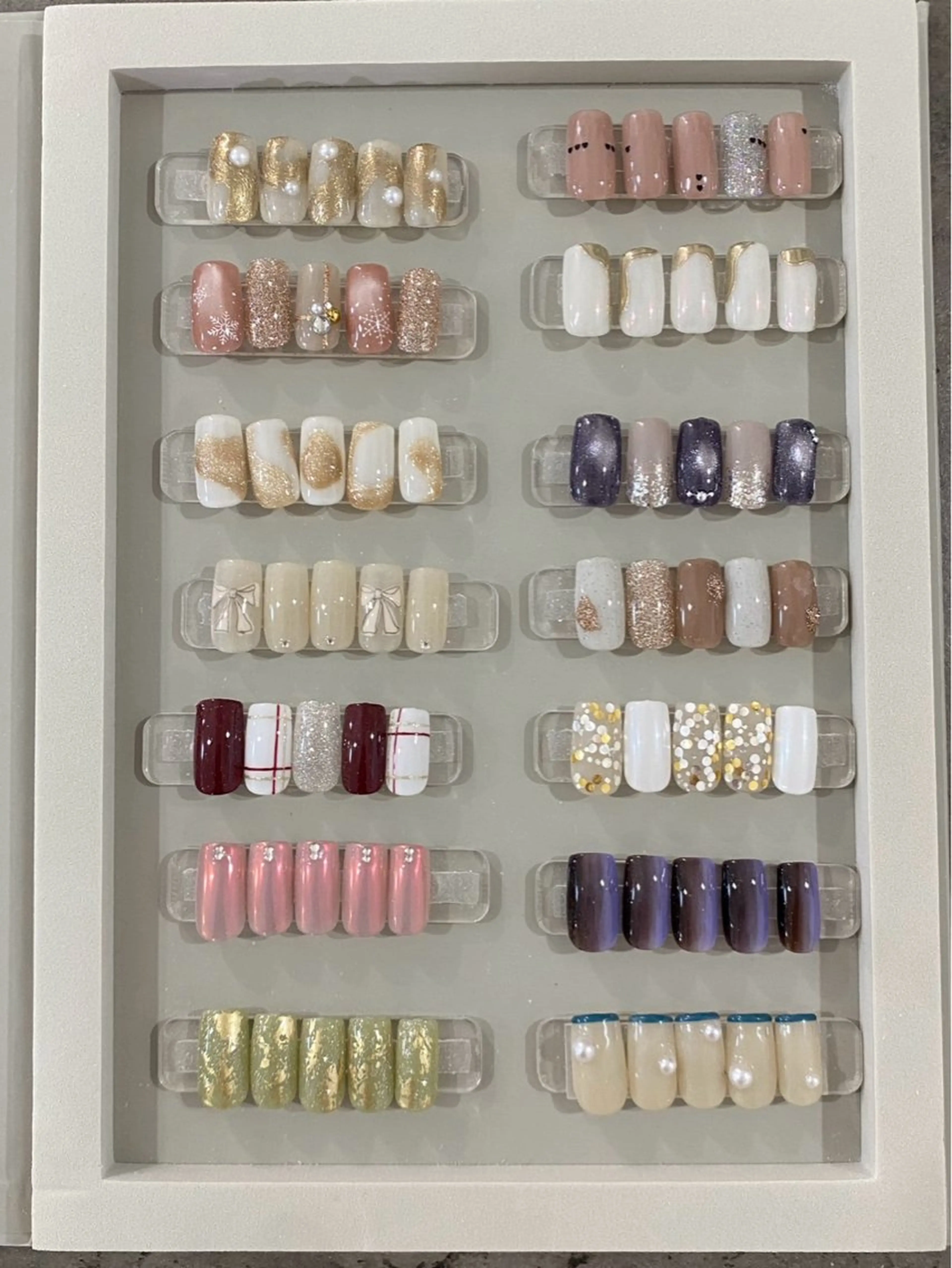 ネイル アートネイル シンプルネイル ハンドネイル repos-ルポ-所属・repos mikuのネイルデザイン