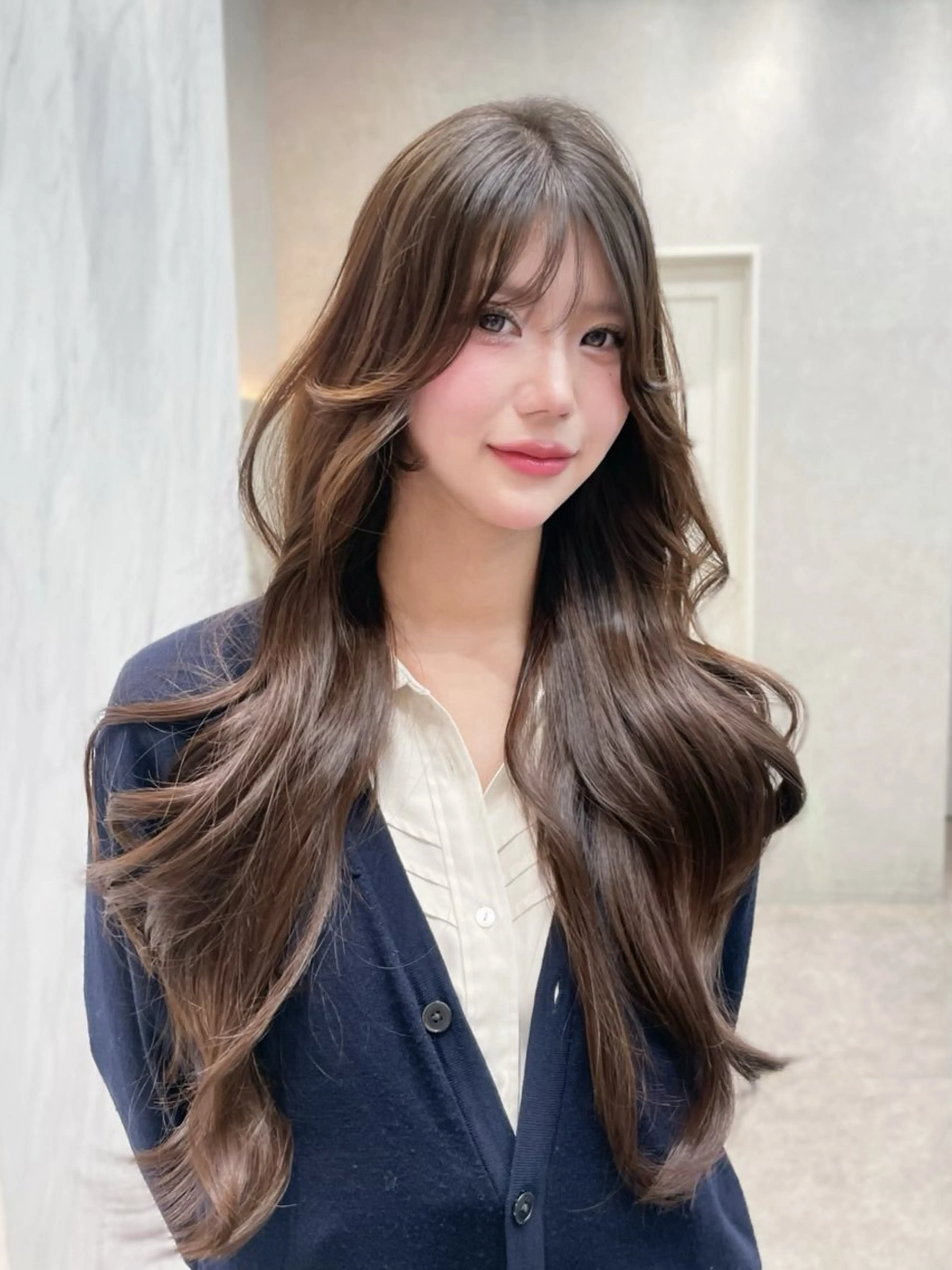 セミロング カット MOE 福岡韓国ヘア✧︎のヘアスタイル