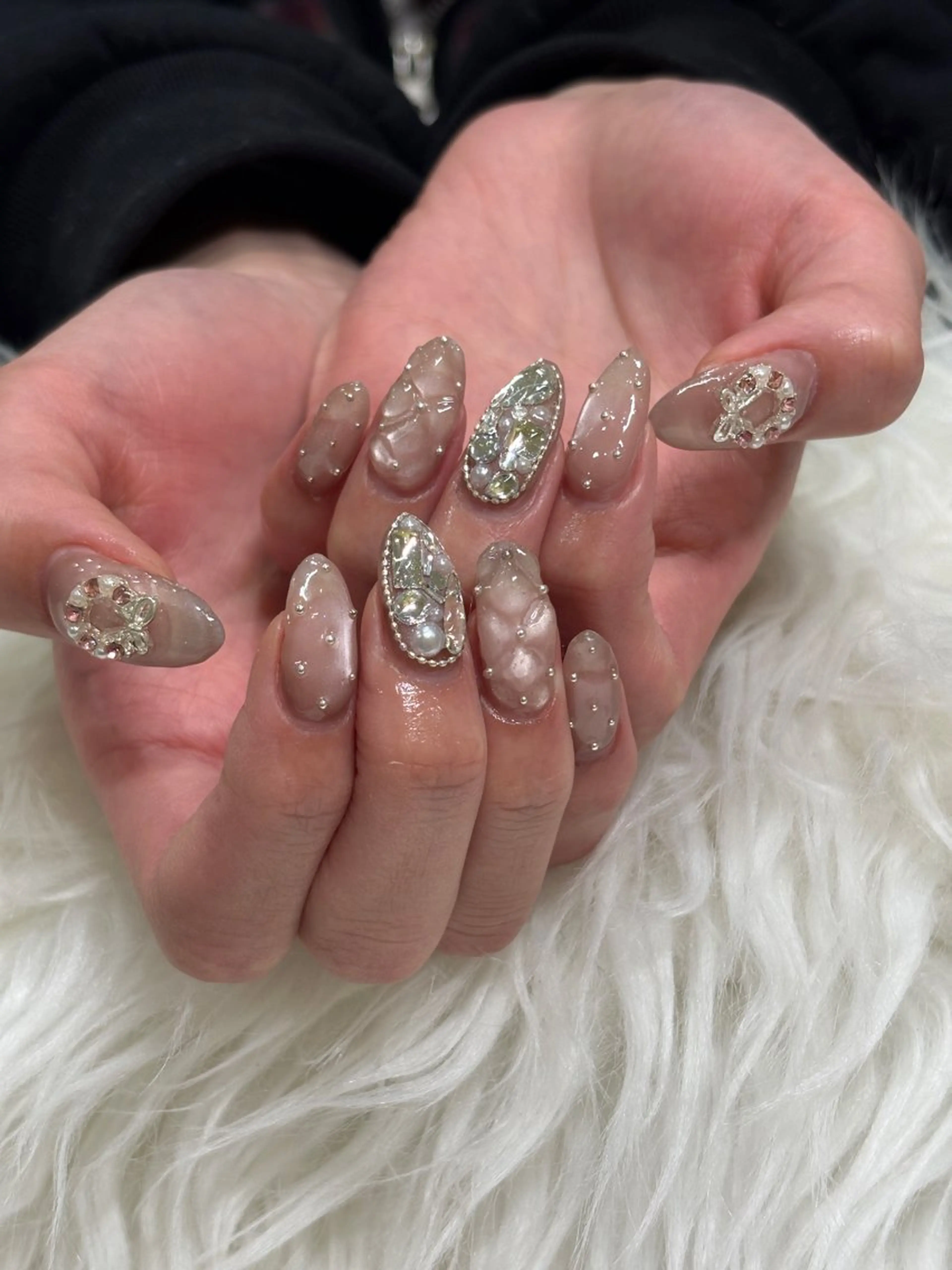 ネイル GO TODAY シェアサロン 渋谷Orla店所属・シオリ ⪩⪨のネイルデザイン