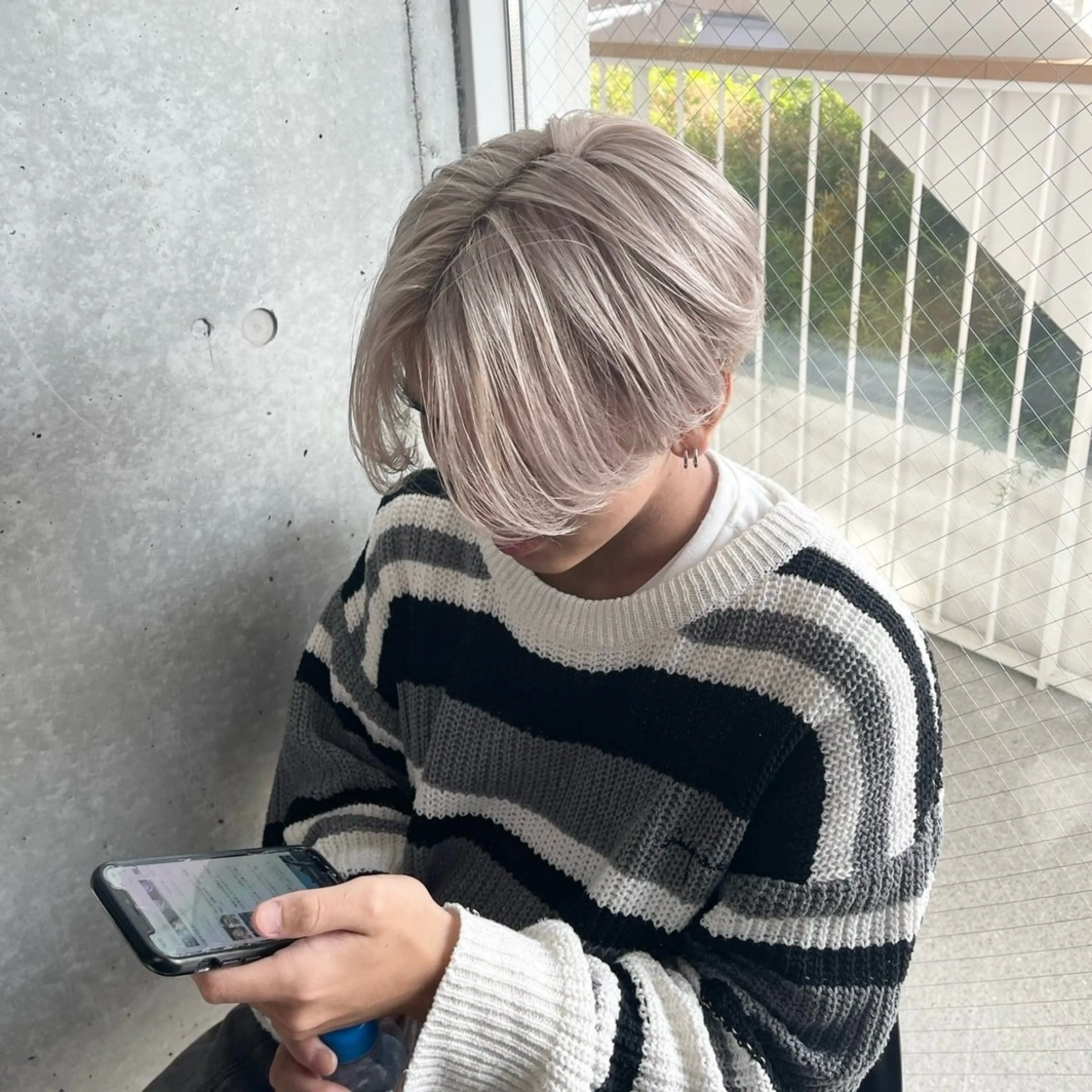 メンズ メンズハイトーン ヘアカラー 💎艶々ハイトーン MOE💍🤍のヘアスタイル