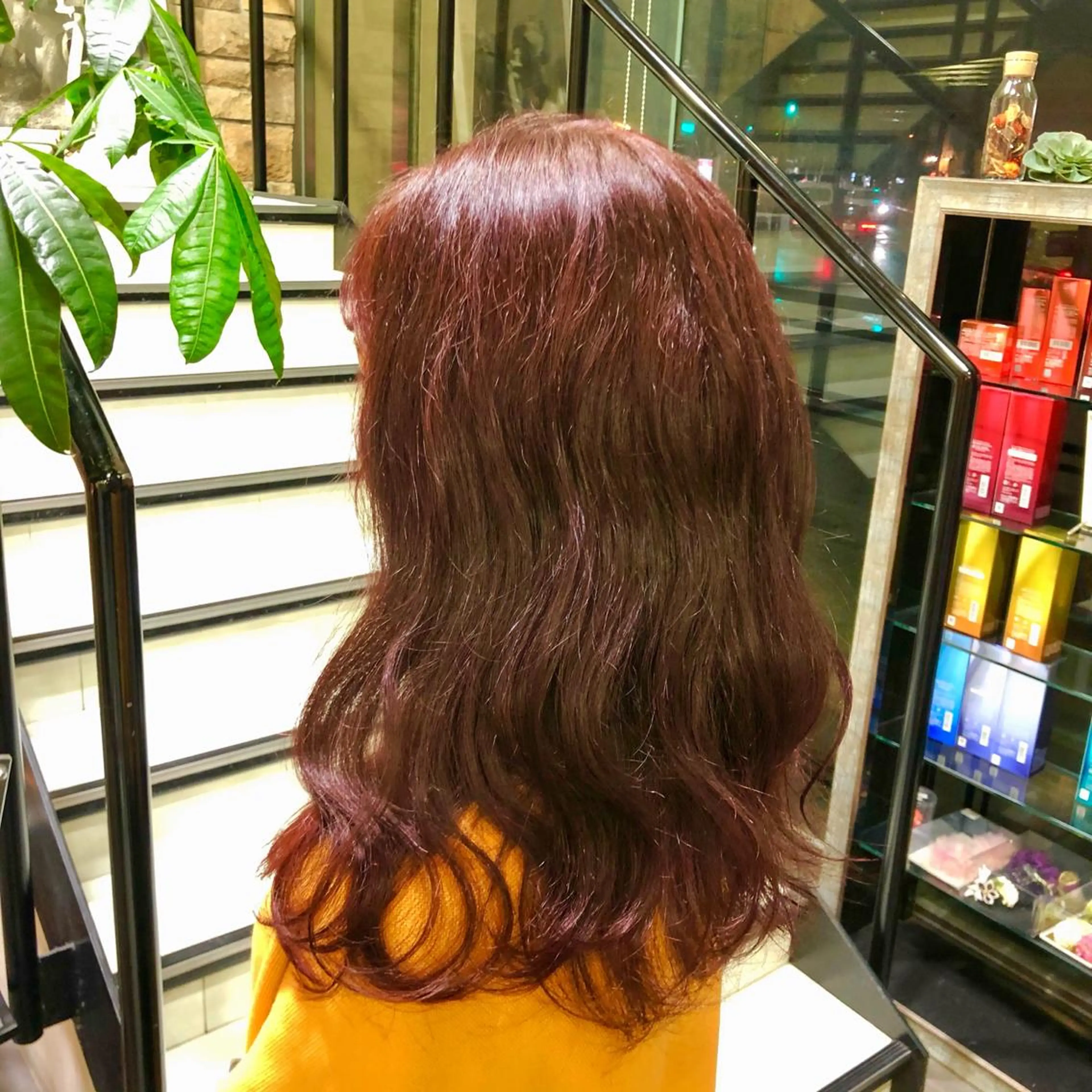 ロング カラー ヘアアレンジ ボルドーカラー ピンクカラー レッドカラー ヘアカラー チャンモリパーマ/韓 国/Minami🦋のヘアスタイル