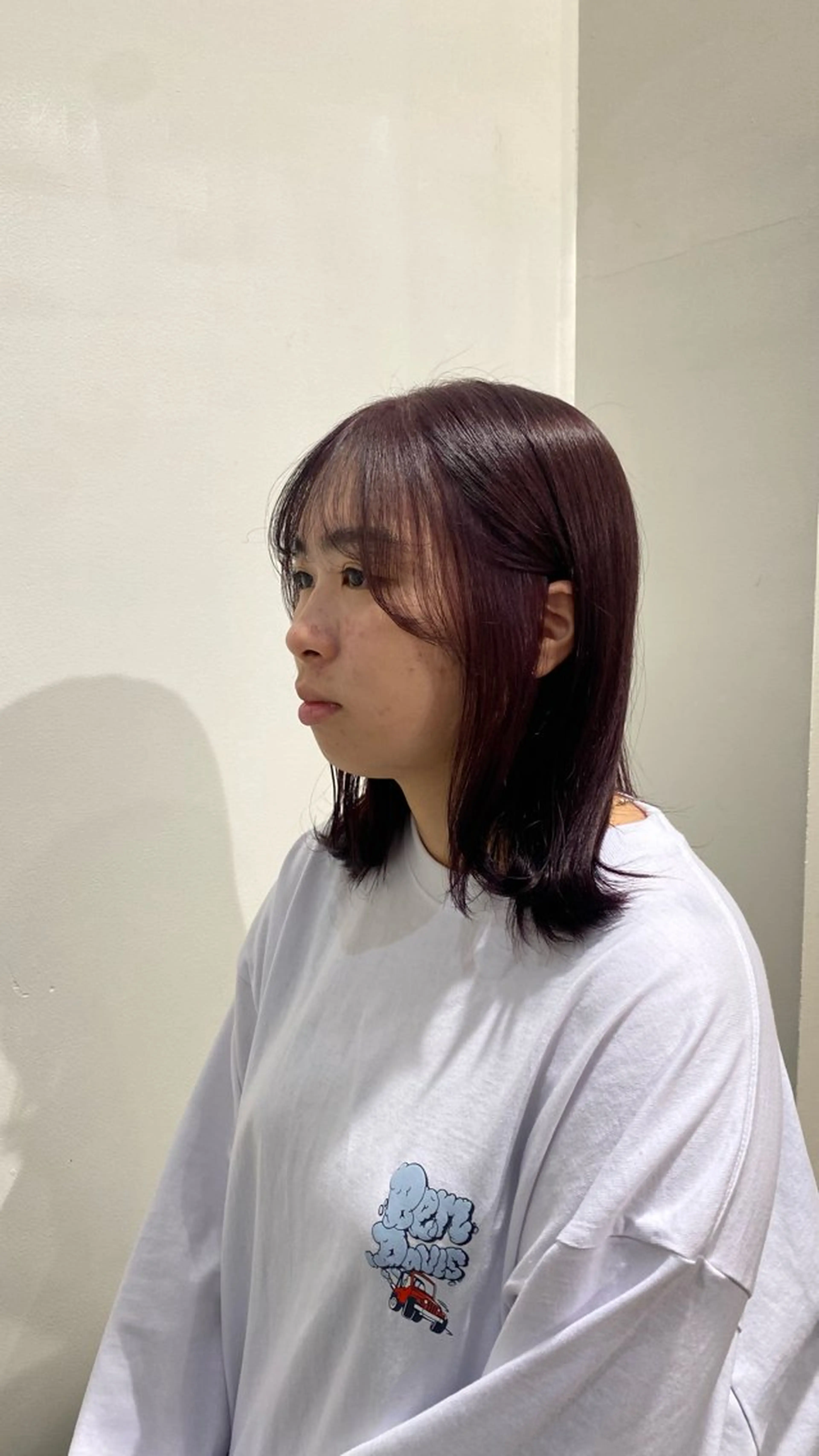 ミディアム カラー 磯谷 朋のヘアスタイル