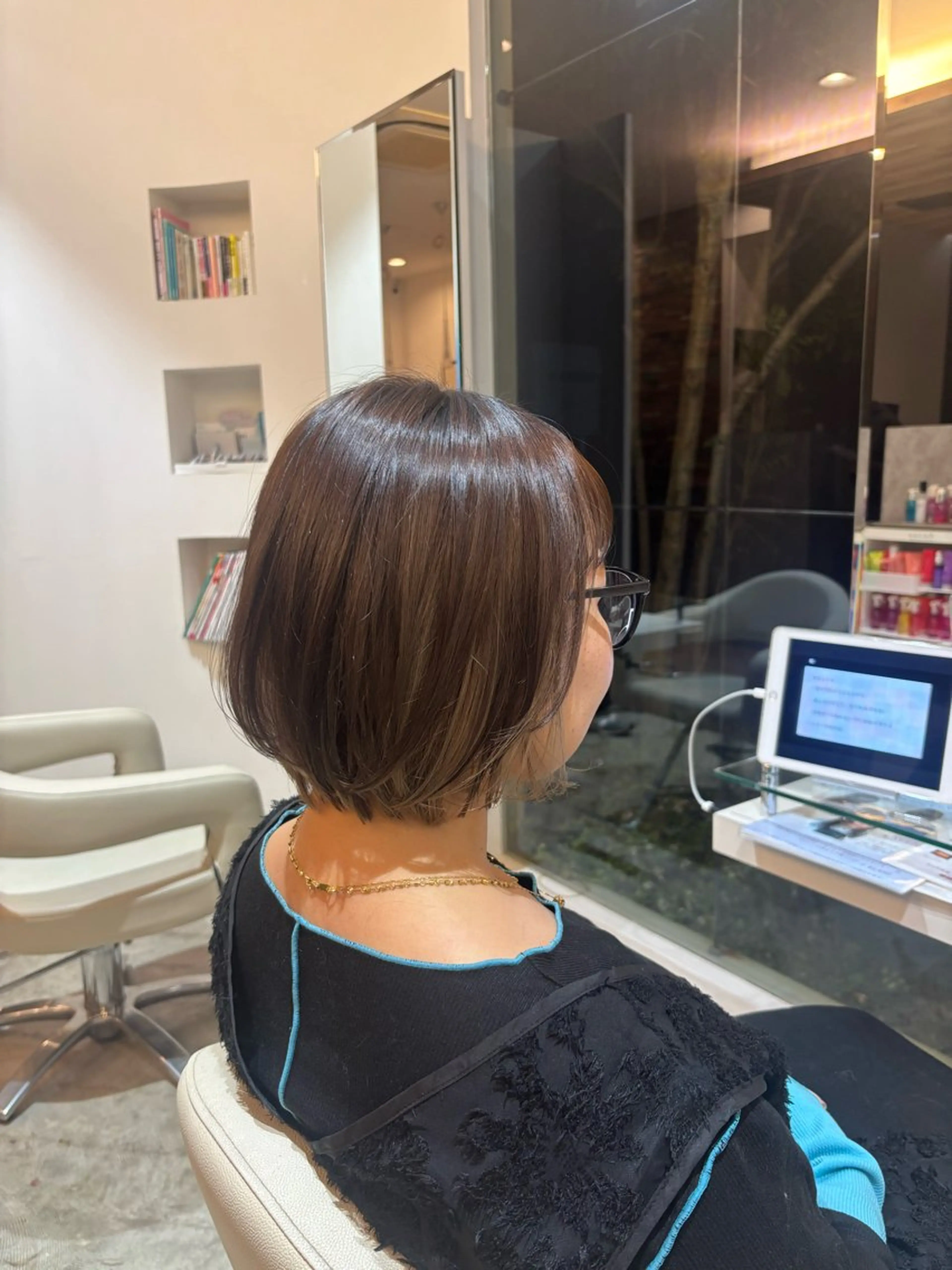 ショート カラー ショートボブ インナーカラー ボブ ショートヘア SOMEDAY Lx所属・佐藤 優里のヘアスタイル