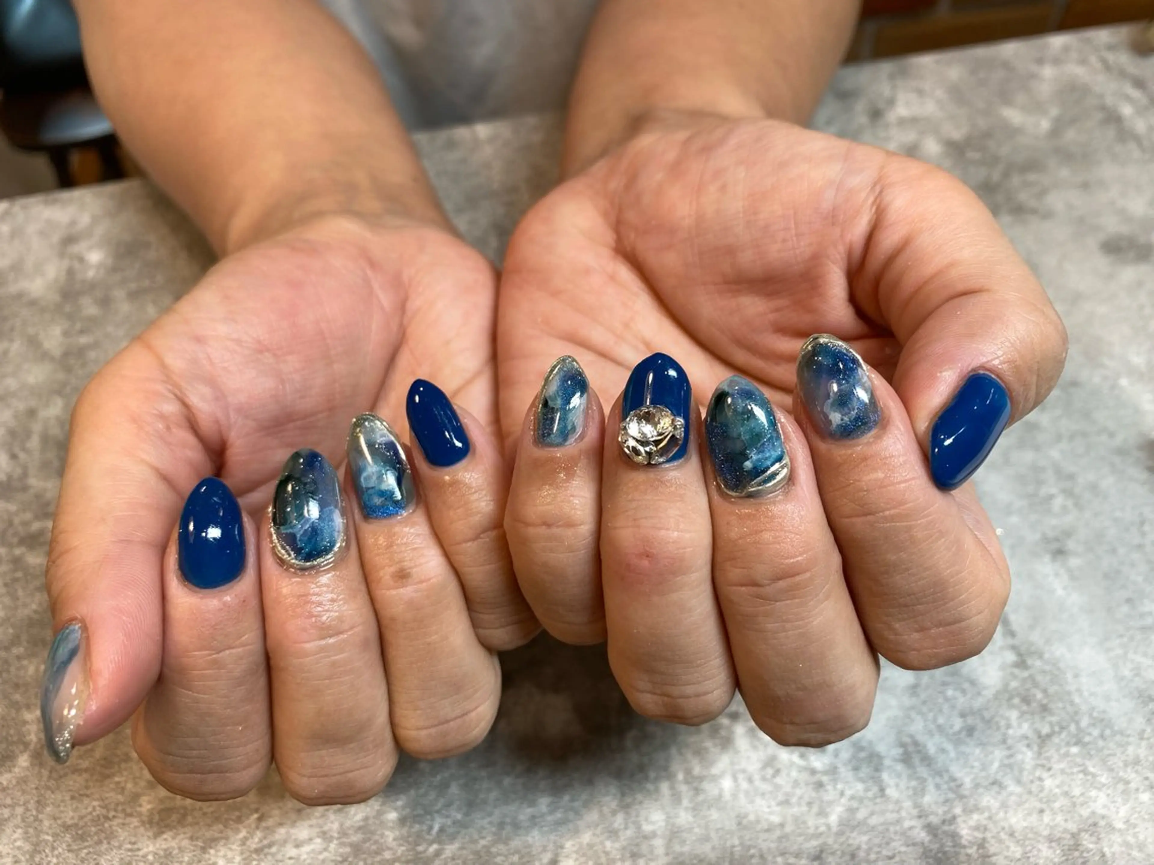 ネイル 佐藤  悠子のネイルデザイン