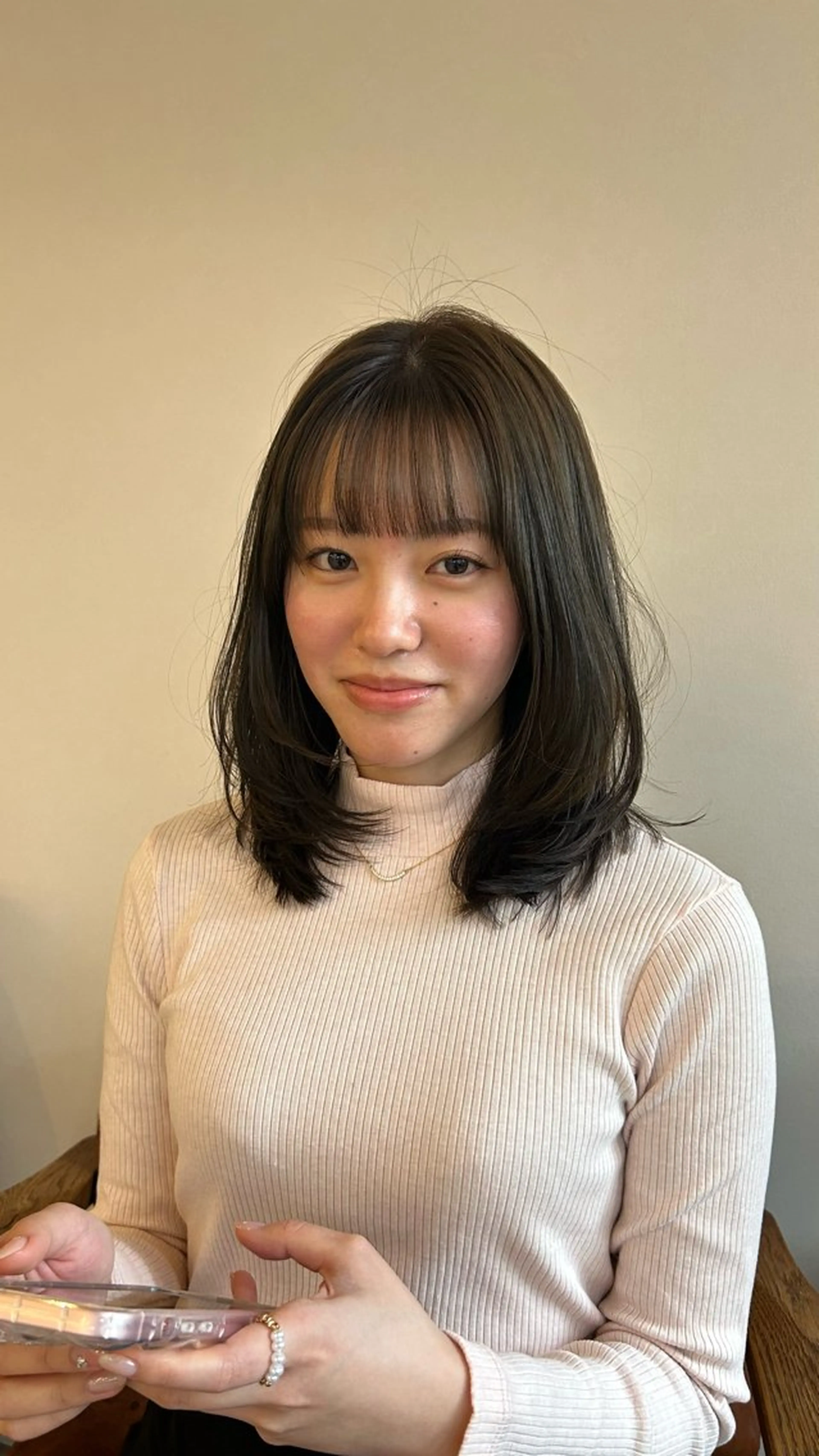 赤みが気になる方におすすめ！透明感オリーブカラー🫒の写真