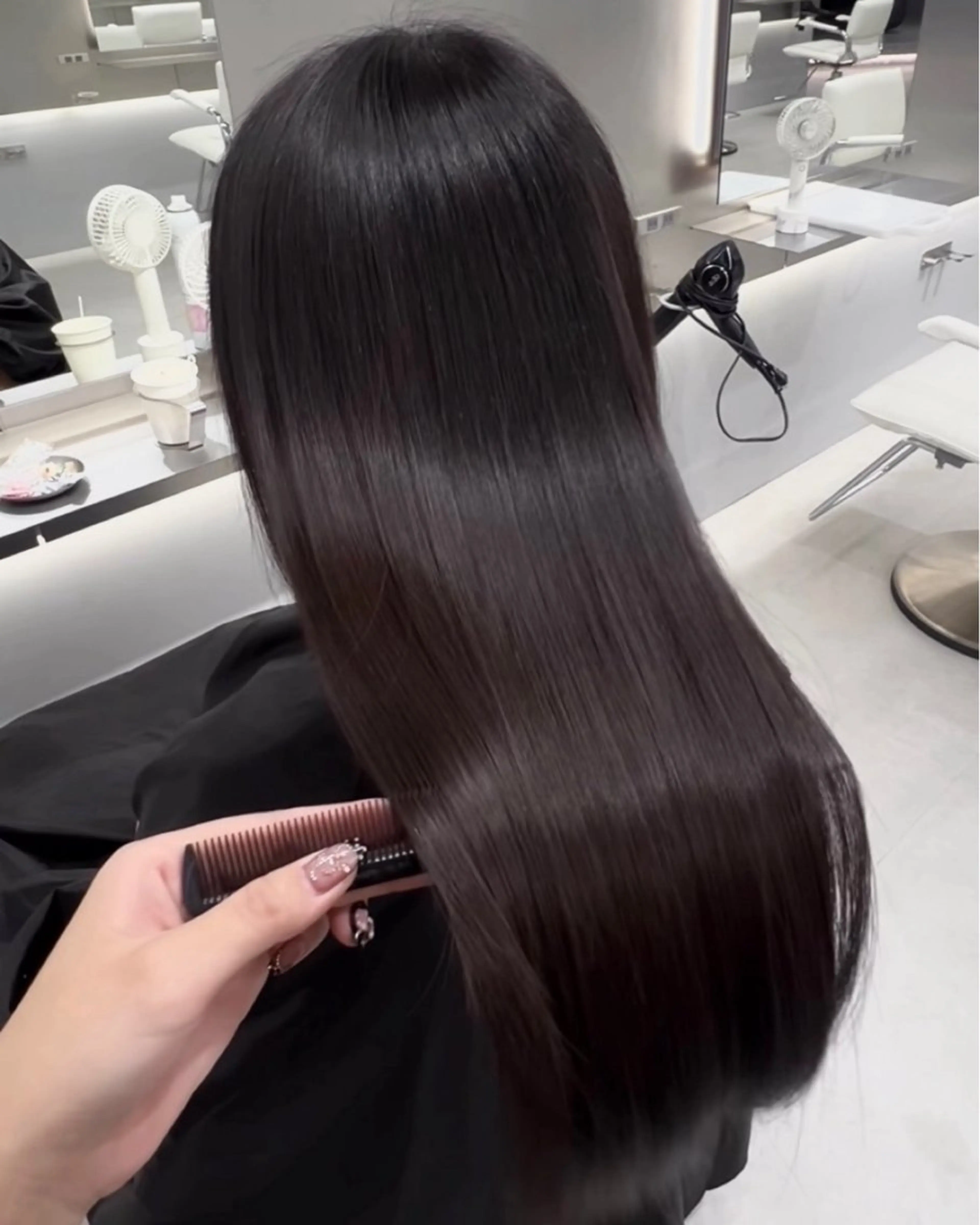 ロング ヘアカラー 美容室lei miu所属・ゆみ／ lei miuのヘアスタイル