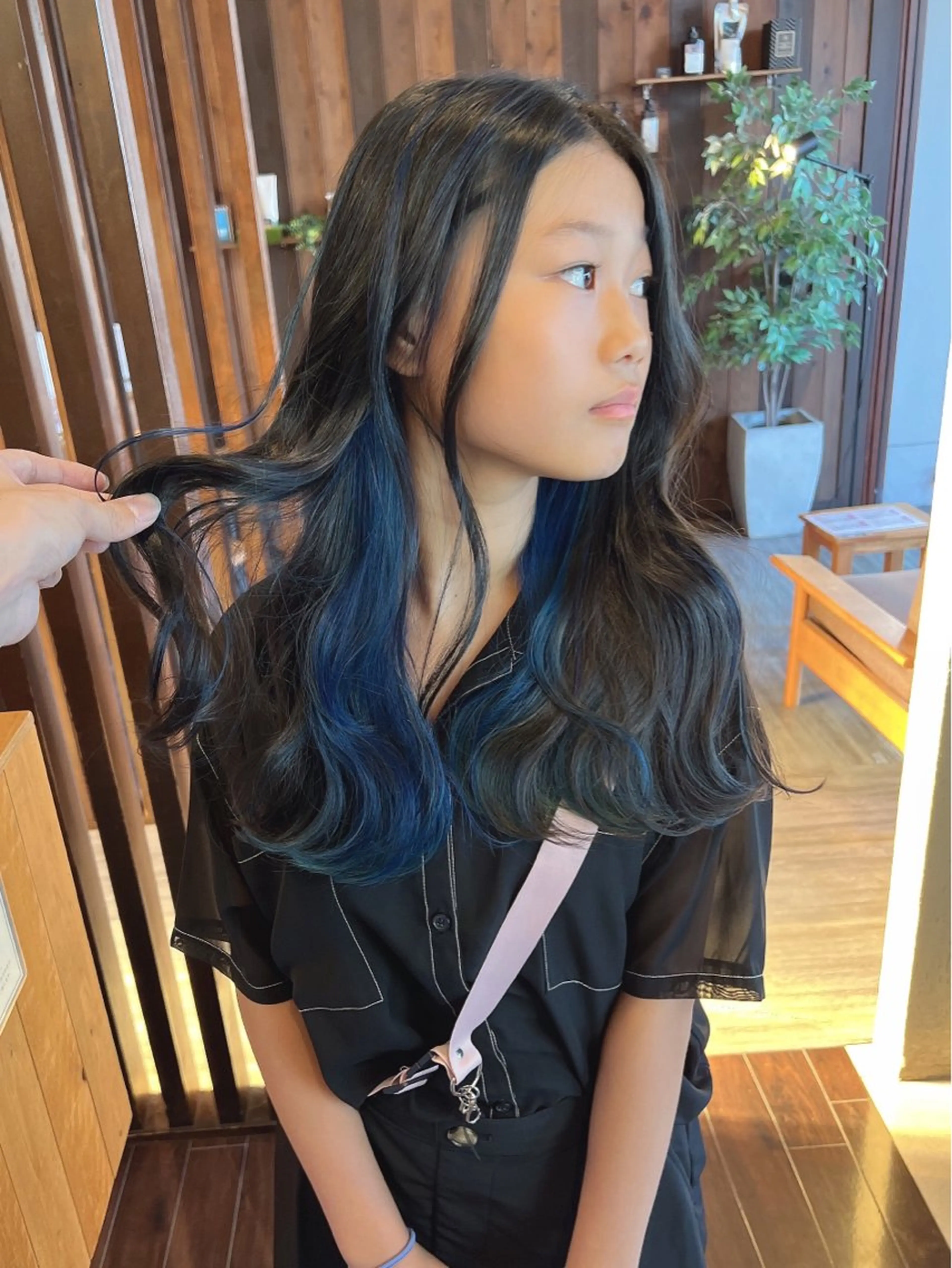 ロング ヘアカラー トリートメント 具志 正太のヘアスタイル