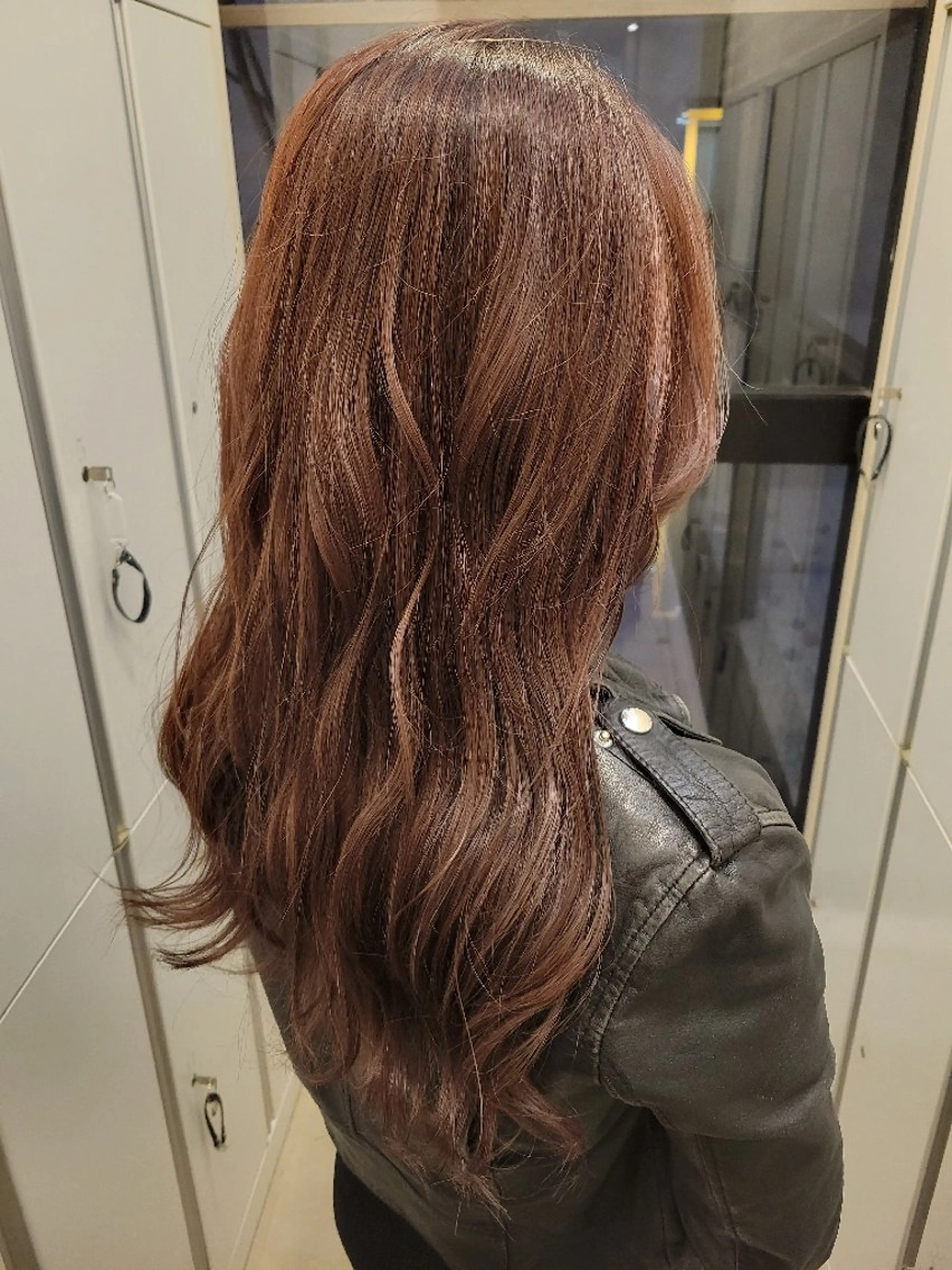 ロング ハイライト むらの じゅんやのヘアスタイル