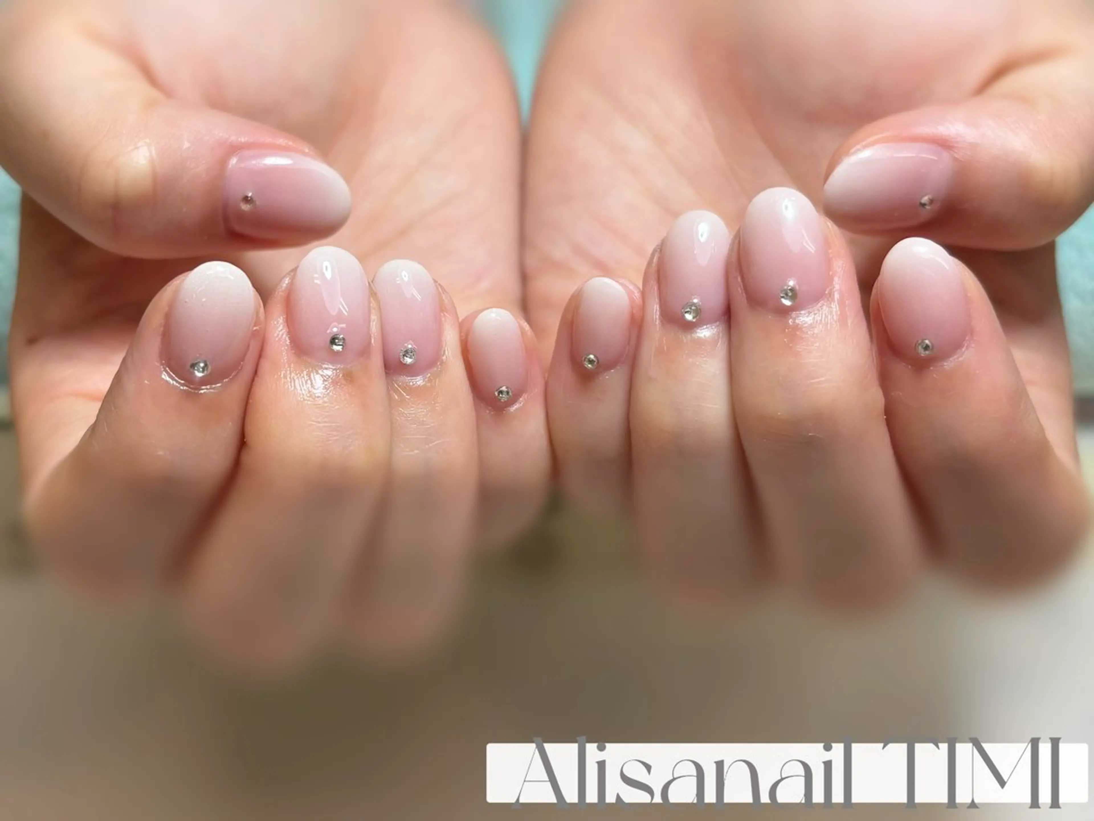 ネイル ハンドネイル Alisa nail Timiのネイルデザイン