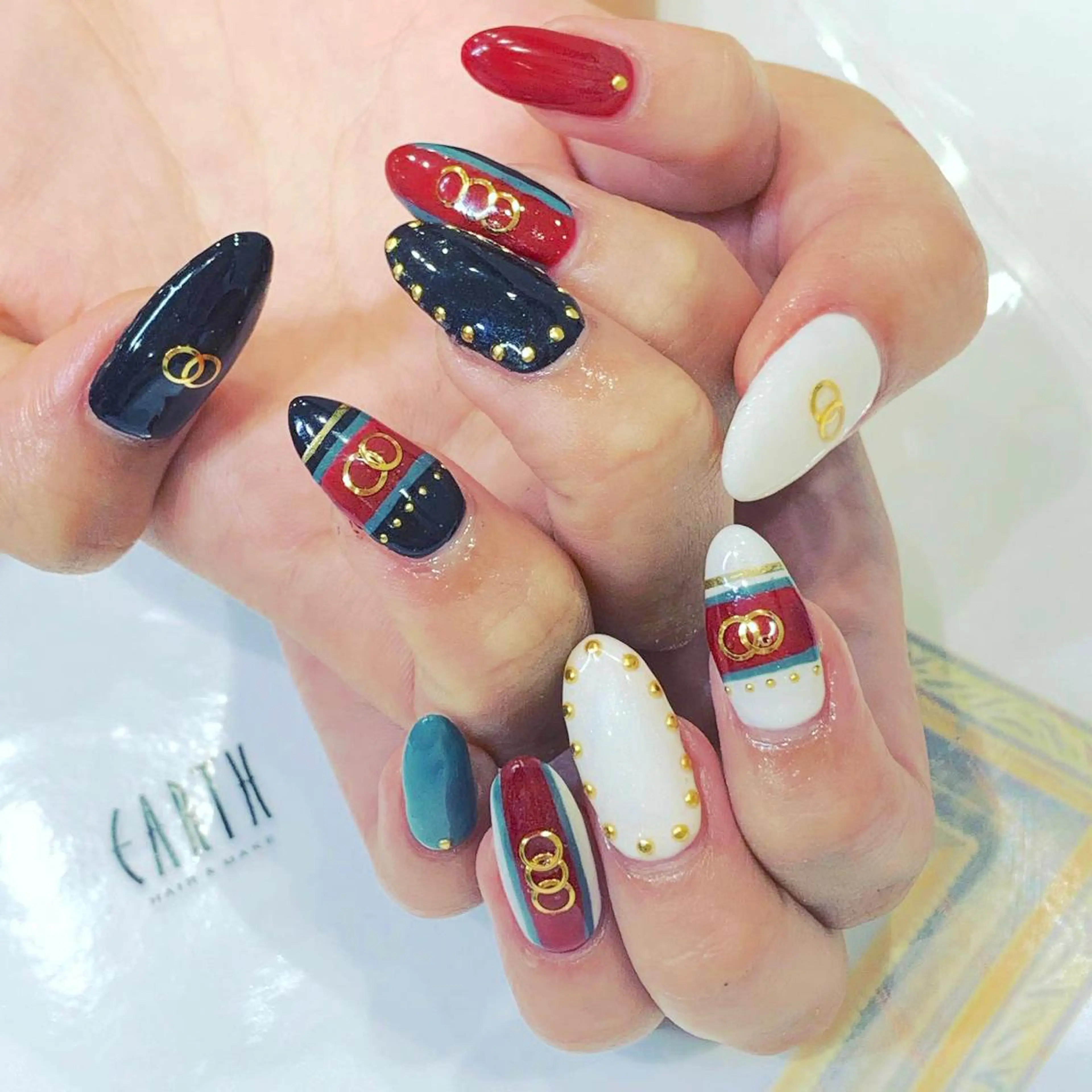 ネイル ハンドネイル 佐藤 まりえのネイルデザイン