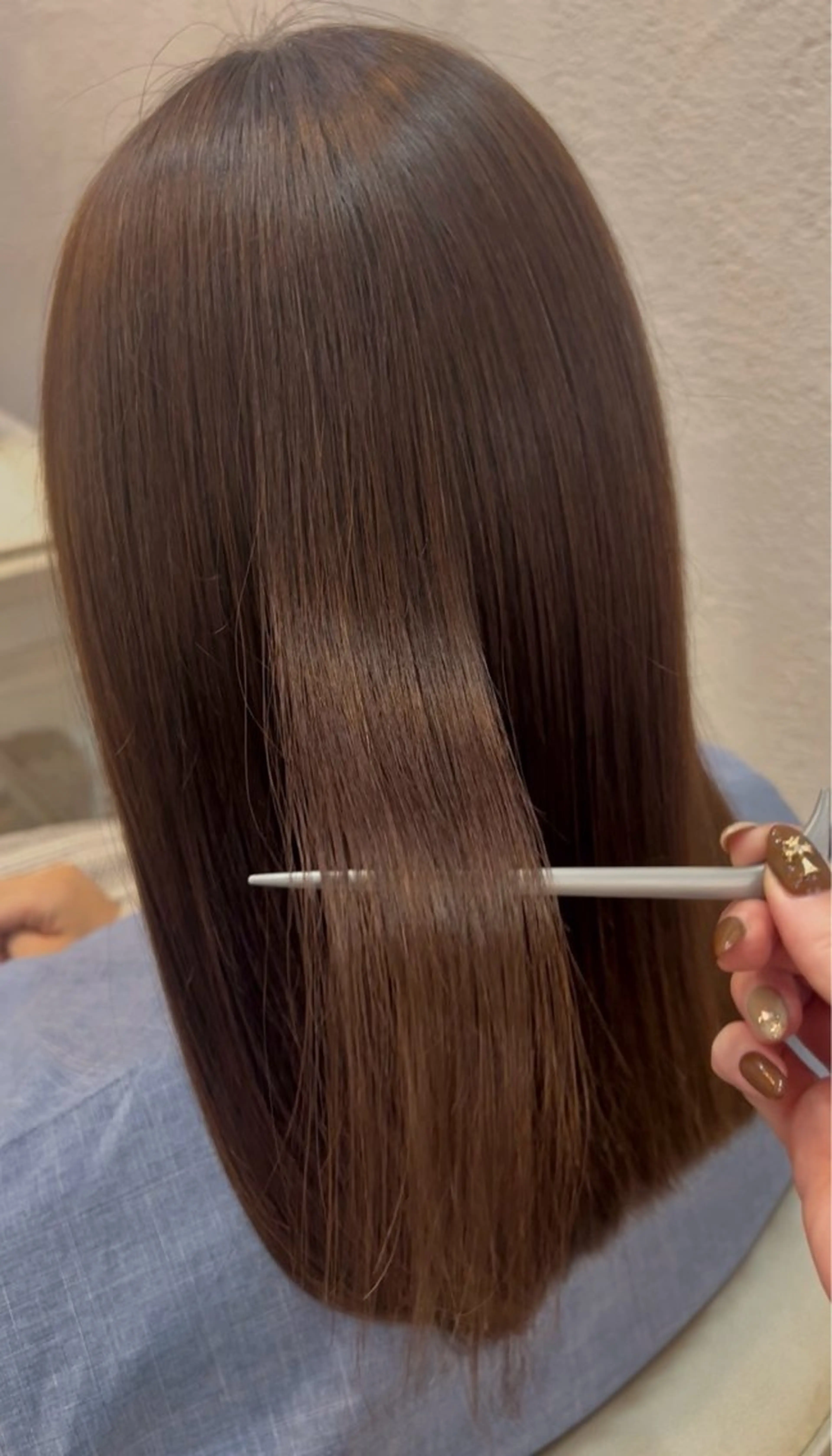 ロング 髪質改善 トリートメント カット ヘアカラー トリートメント 小磯 維織のヘアスタイル