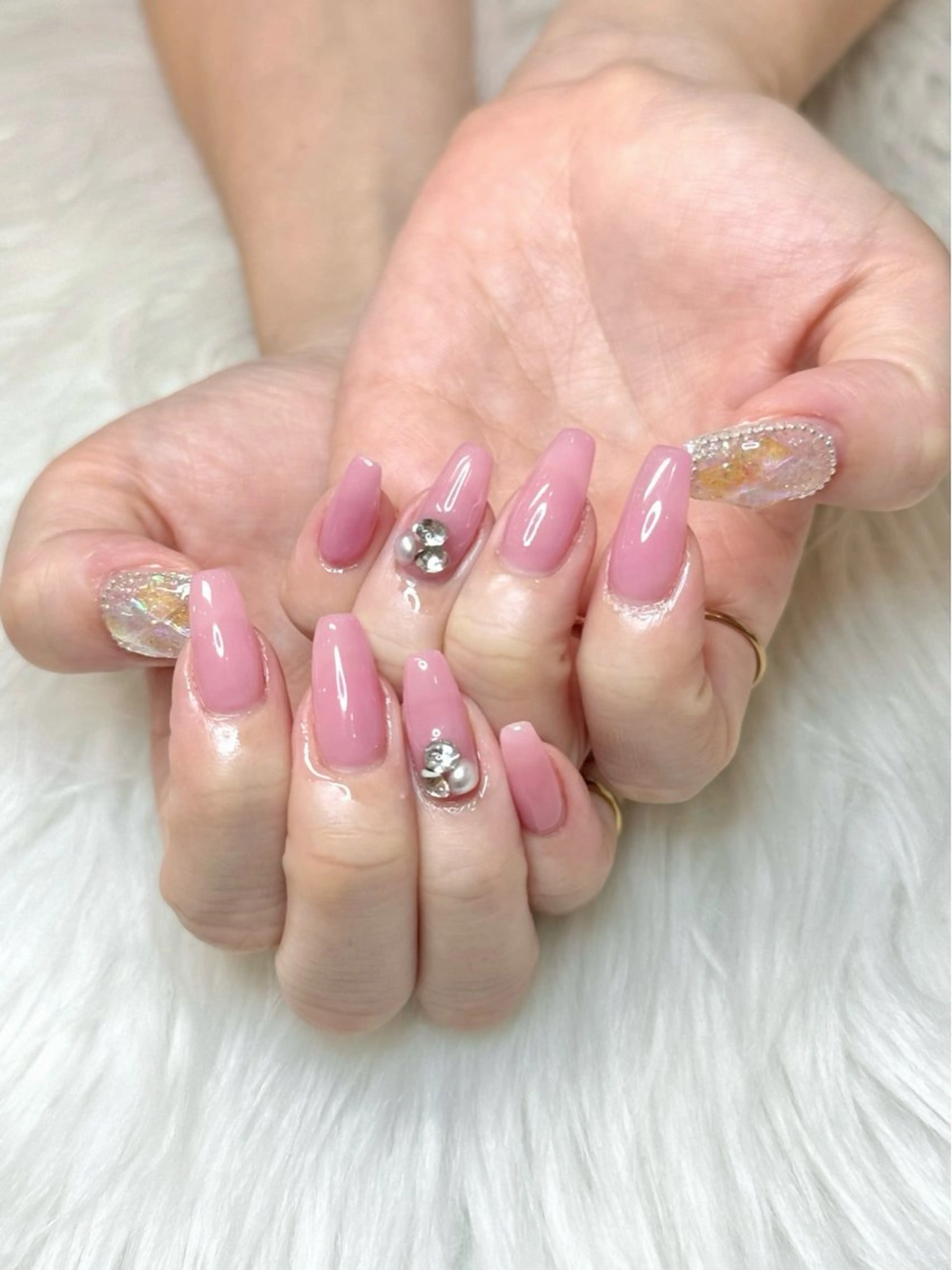 ネイル ハンドネイル UnFLAIR 麻布十番店🧸NAOのネイルデザイン