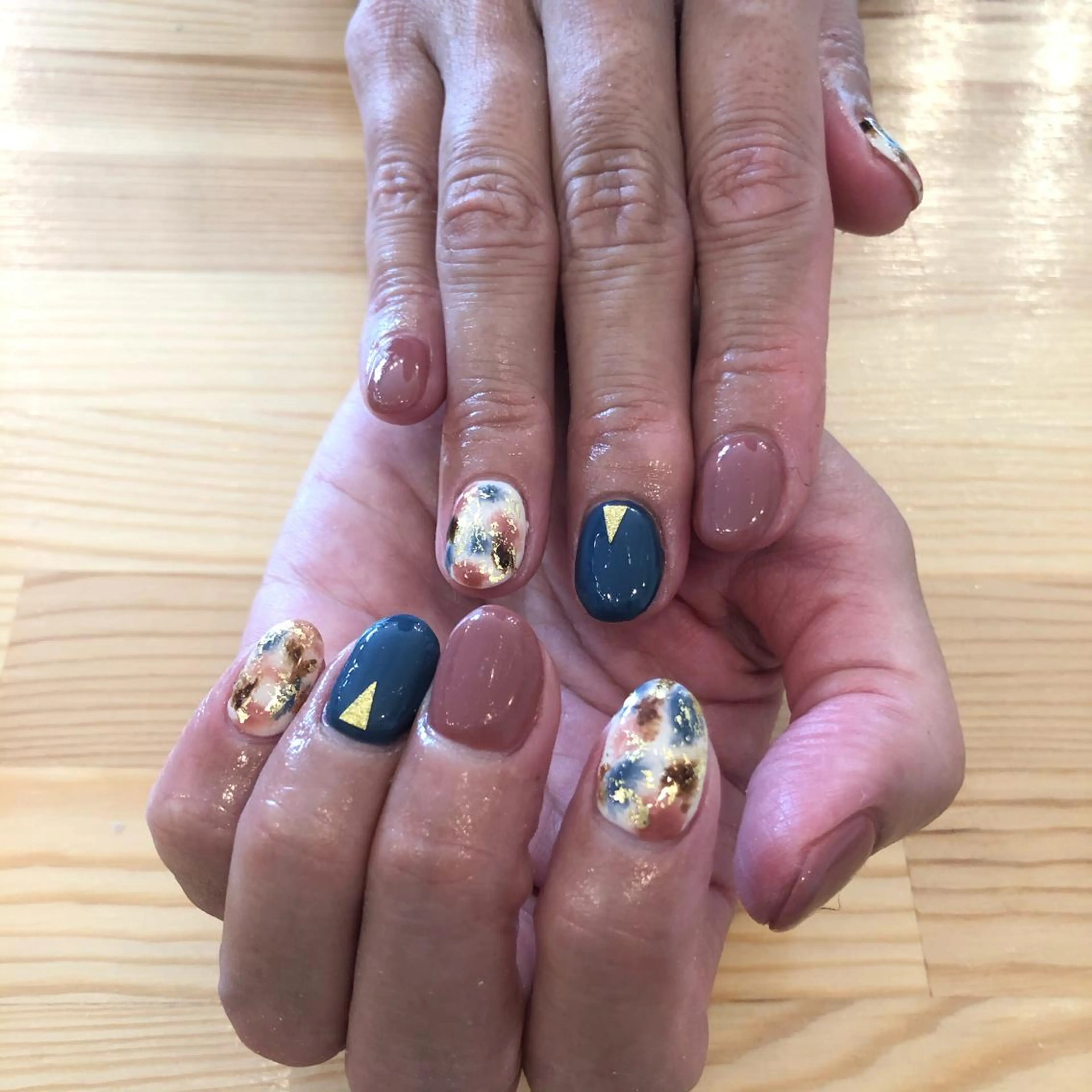 ネイル ハンドネイル NAIL Alaia 𓇼SHIORIのネイルデザイン