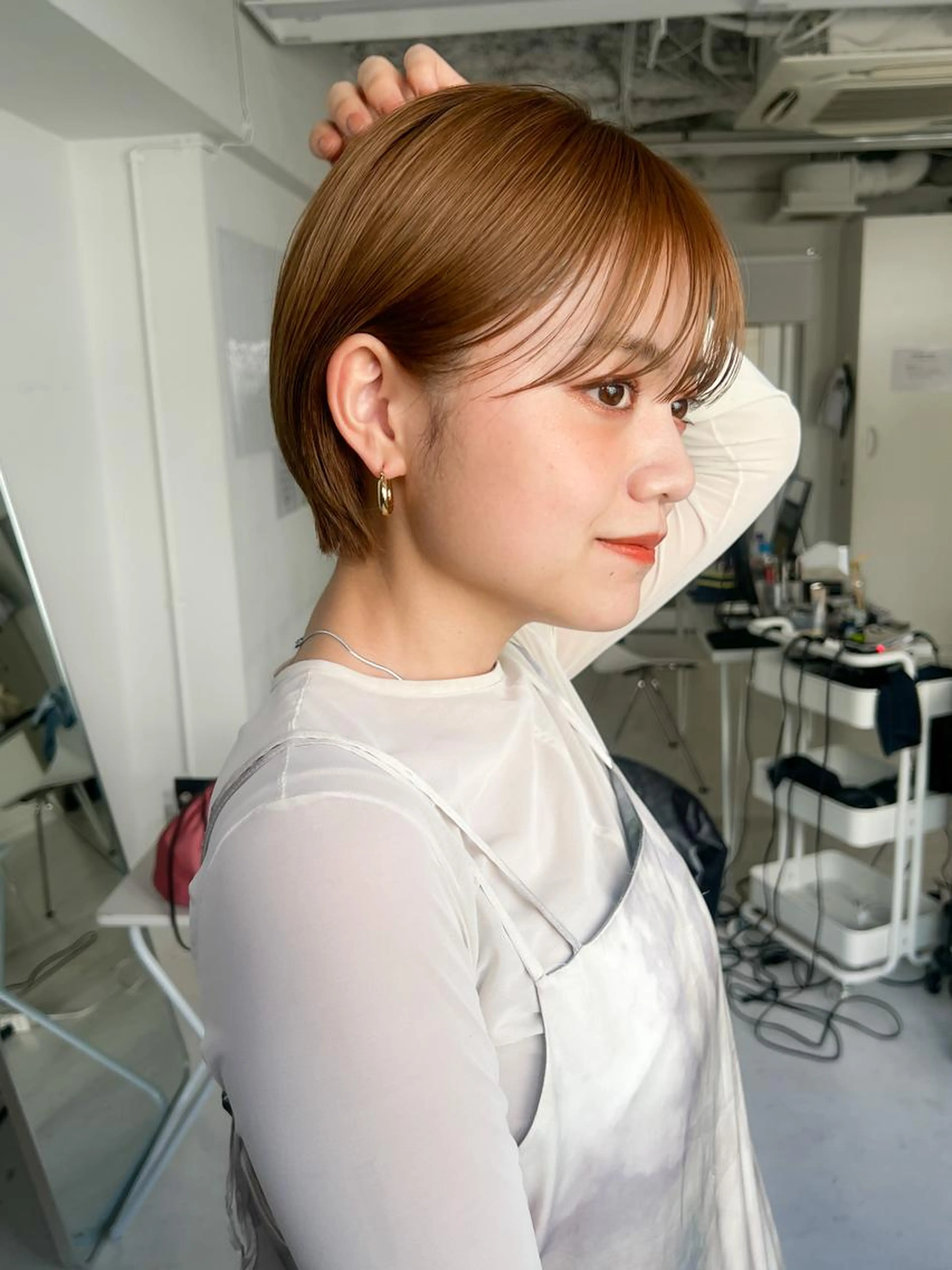【2回目以降】✨🌈カット+スロウ透明感カラー＋超音波生トリートメント¥7500🌈✨の写真