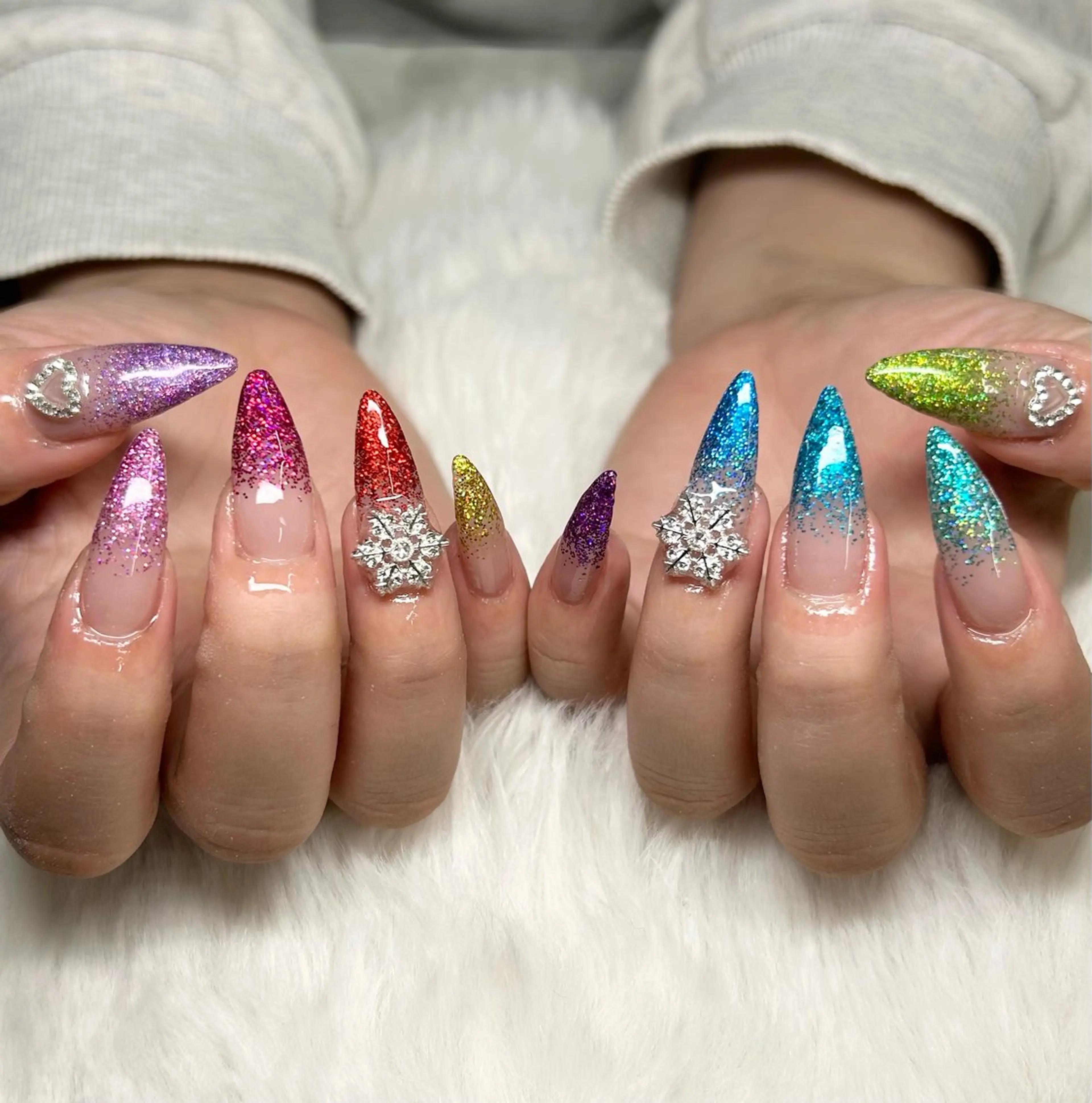 ネイル ハンドネイル フットネイル yamane de  salonのネイルデザイン