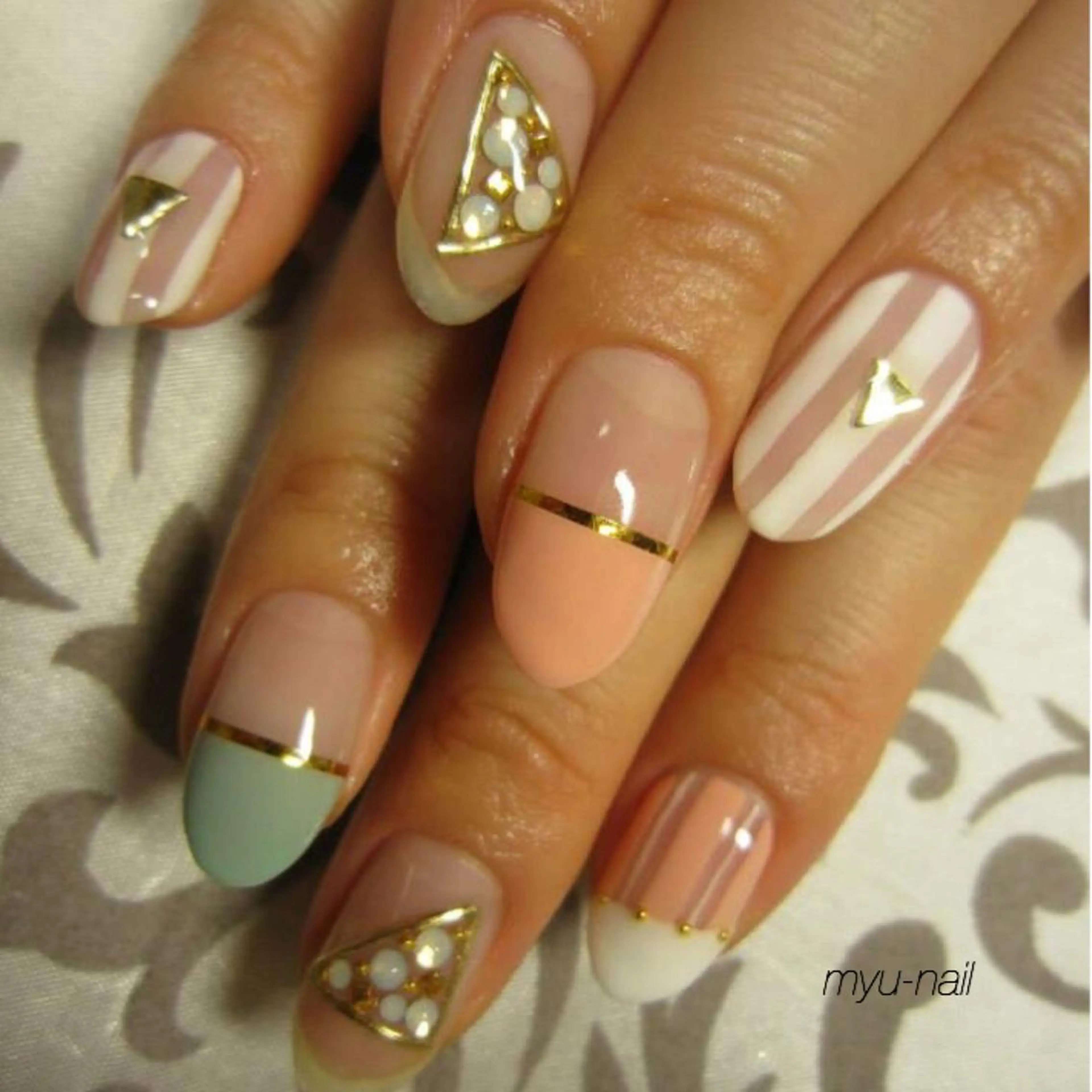 ネイル アートネイル ホームサロン myu-nailのネイルデザイン