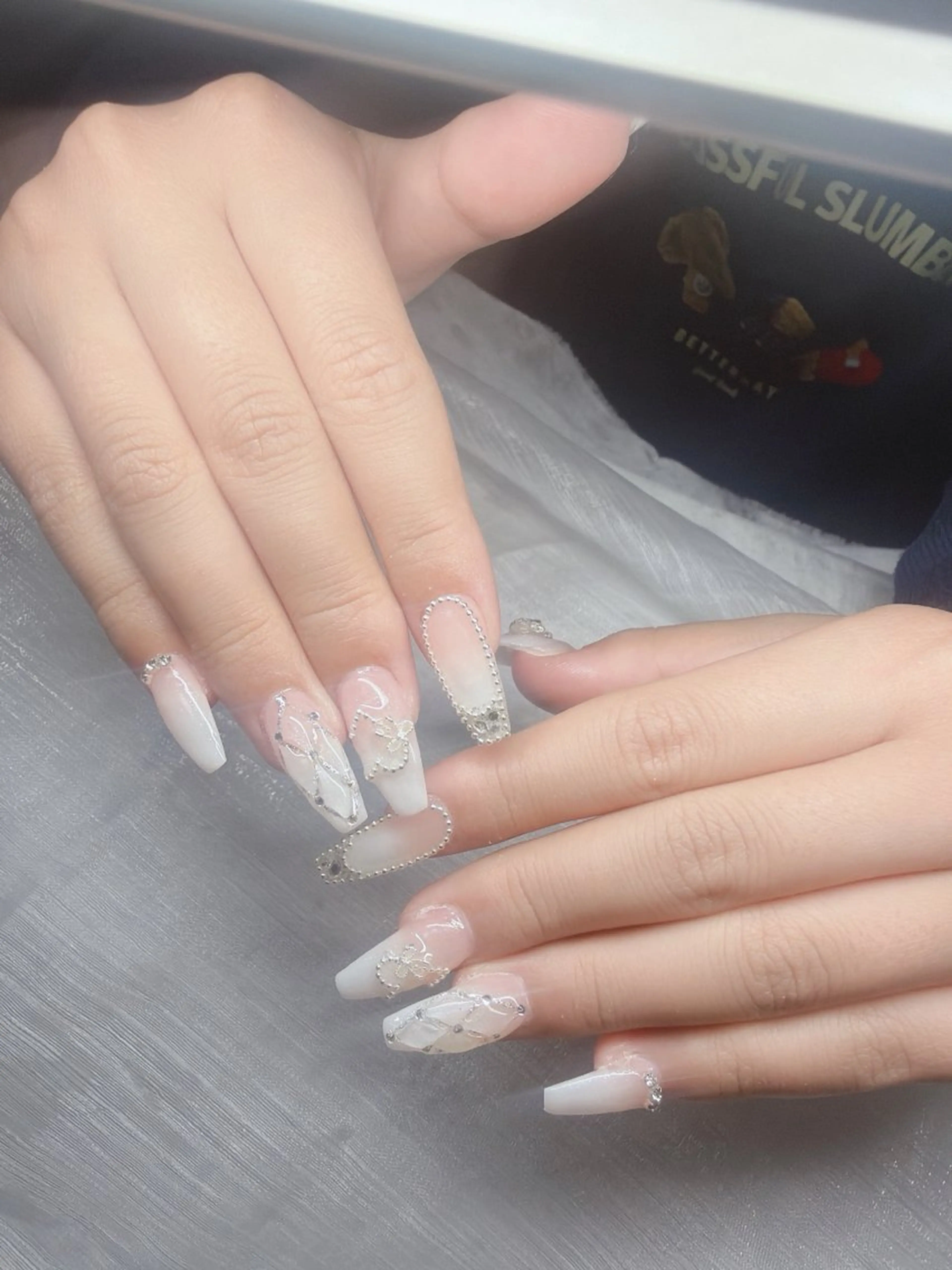 ネイル ハンドネイル Lee Nailsのネイルデザイン