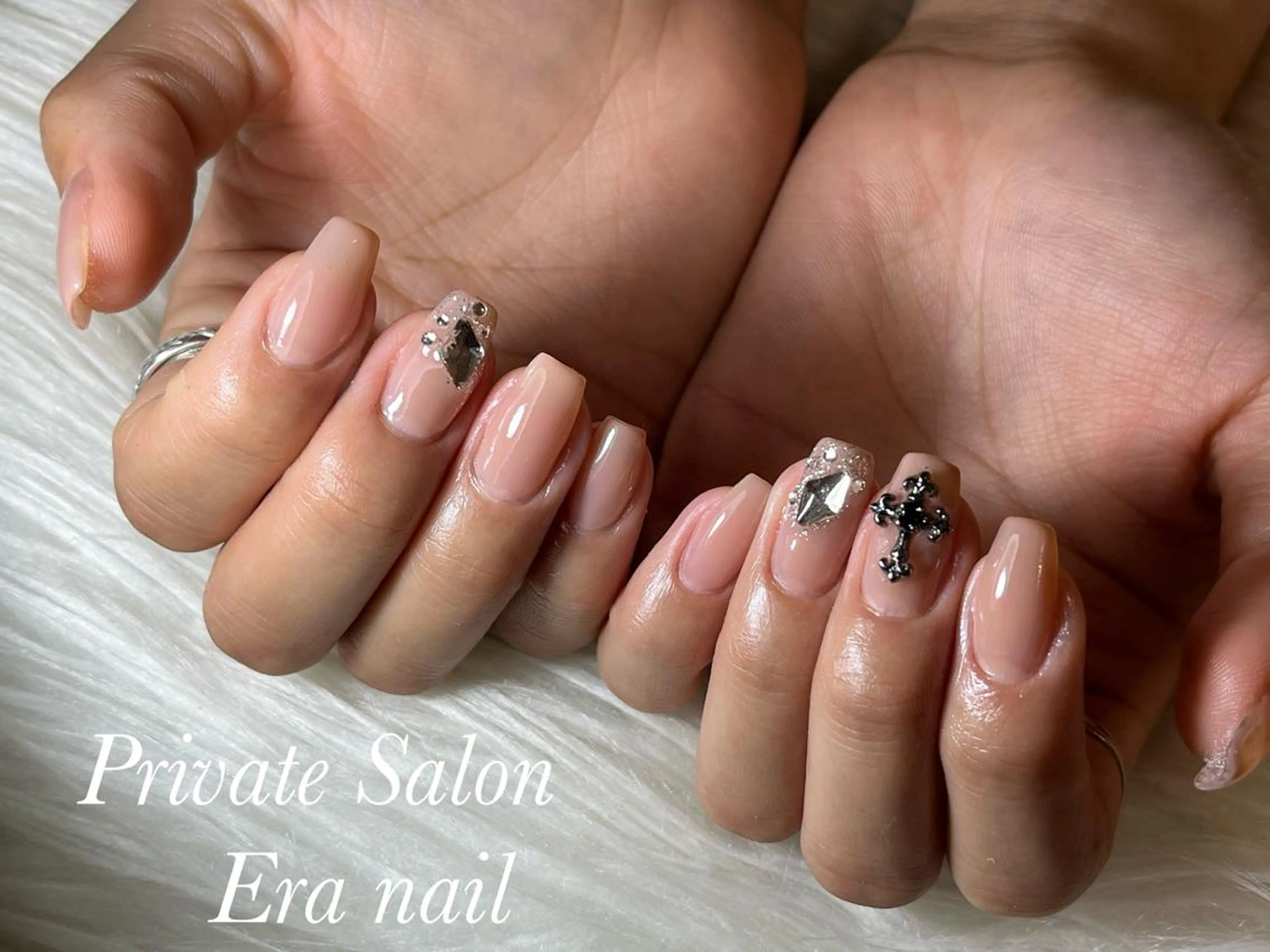 ネイル ワンカラーネイル スカルプネイル ストーンネイル Era nailのネイルデザイン