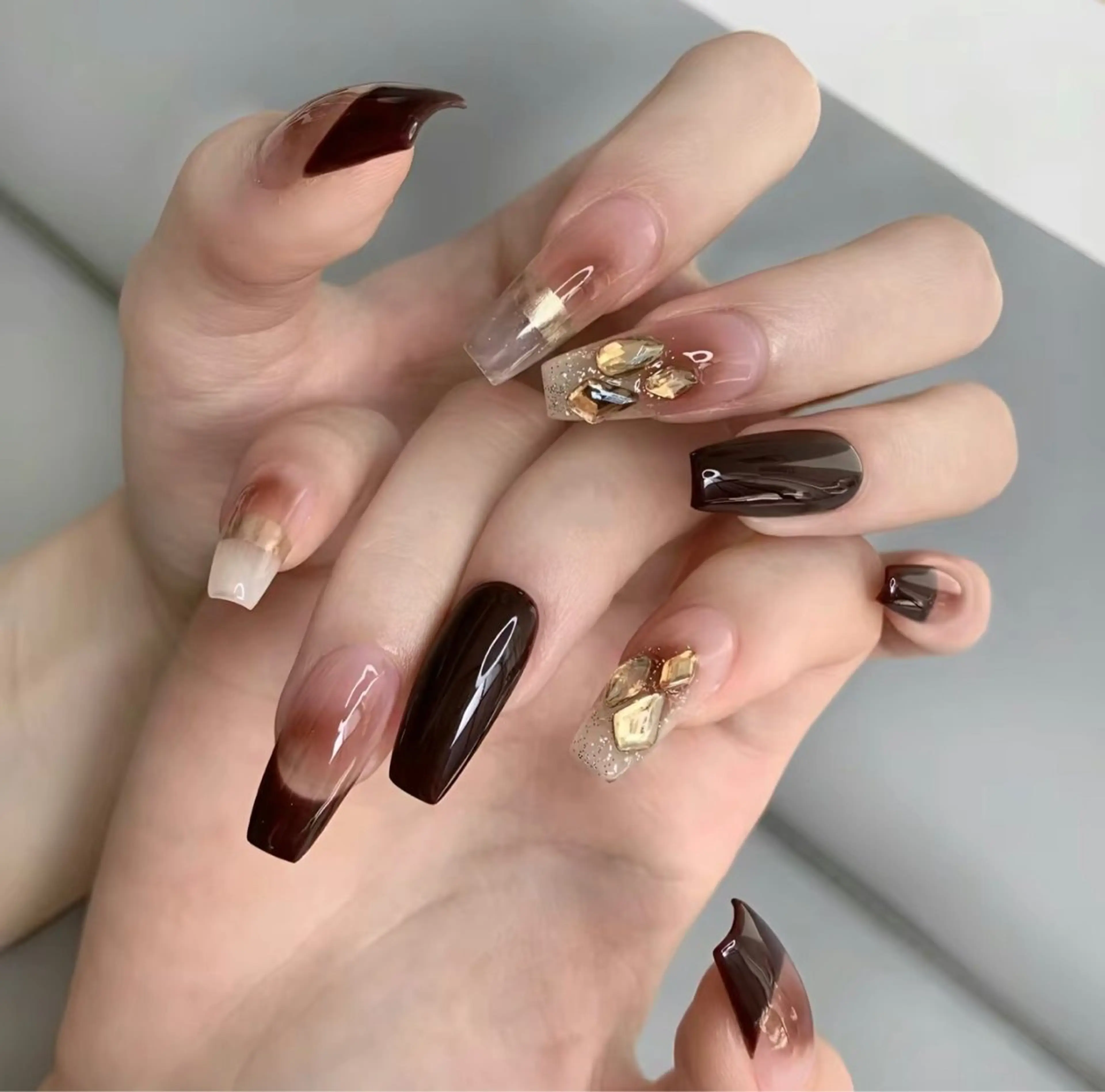 ネイル アートネイル ハンドネイル 🦋y y Nail 🤍のネイルデザイン