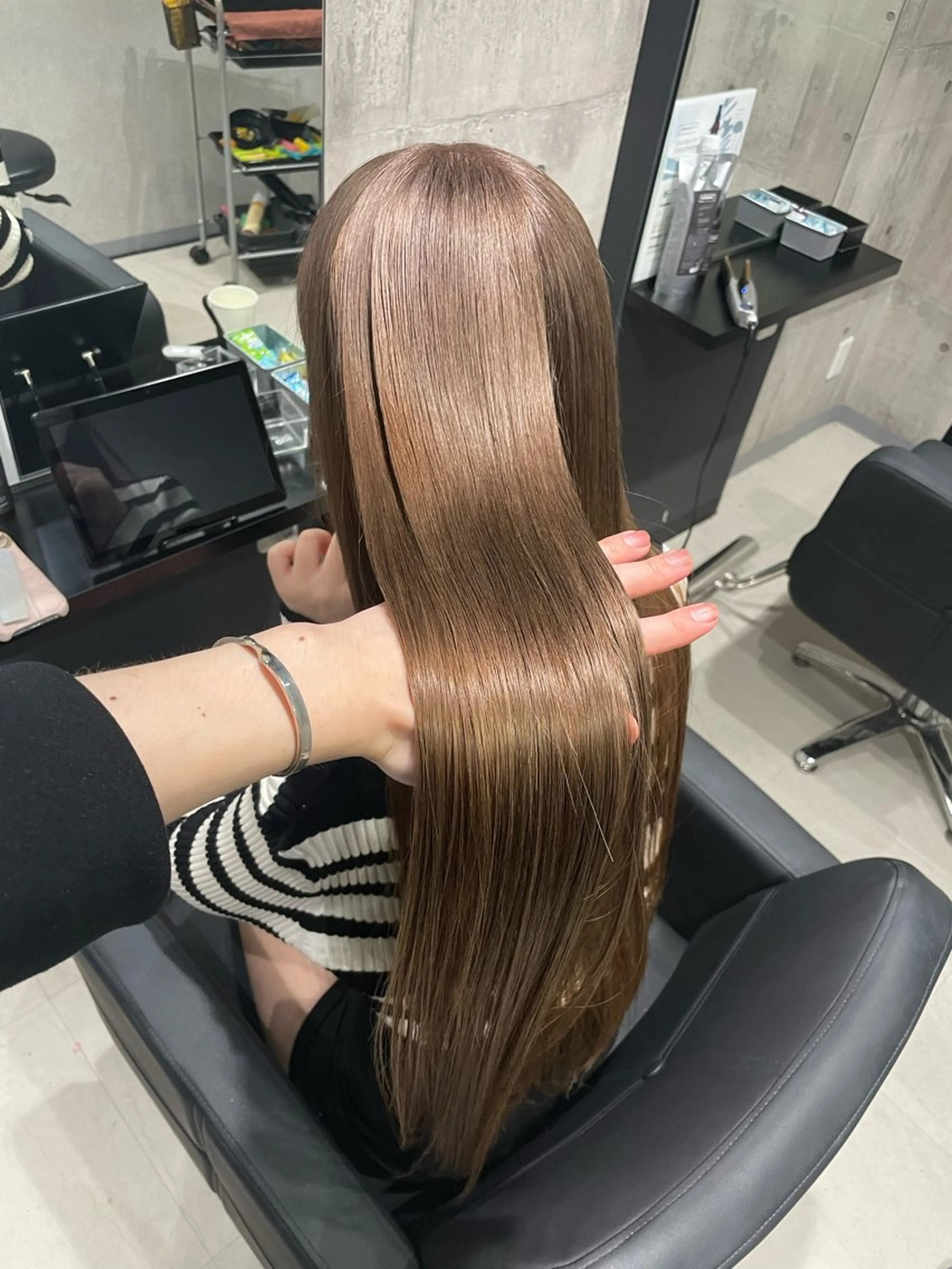 ロング カラー ブラウンカラー カット ヘアカラー トリートメント 髪質改善/艶カラー Hiroakiのヘアスタイル