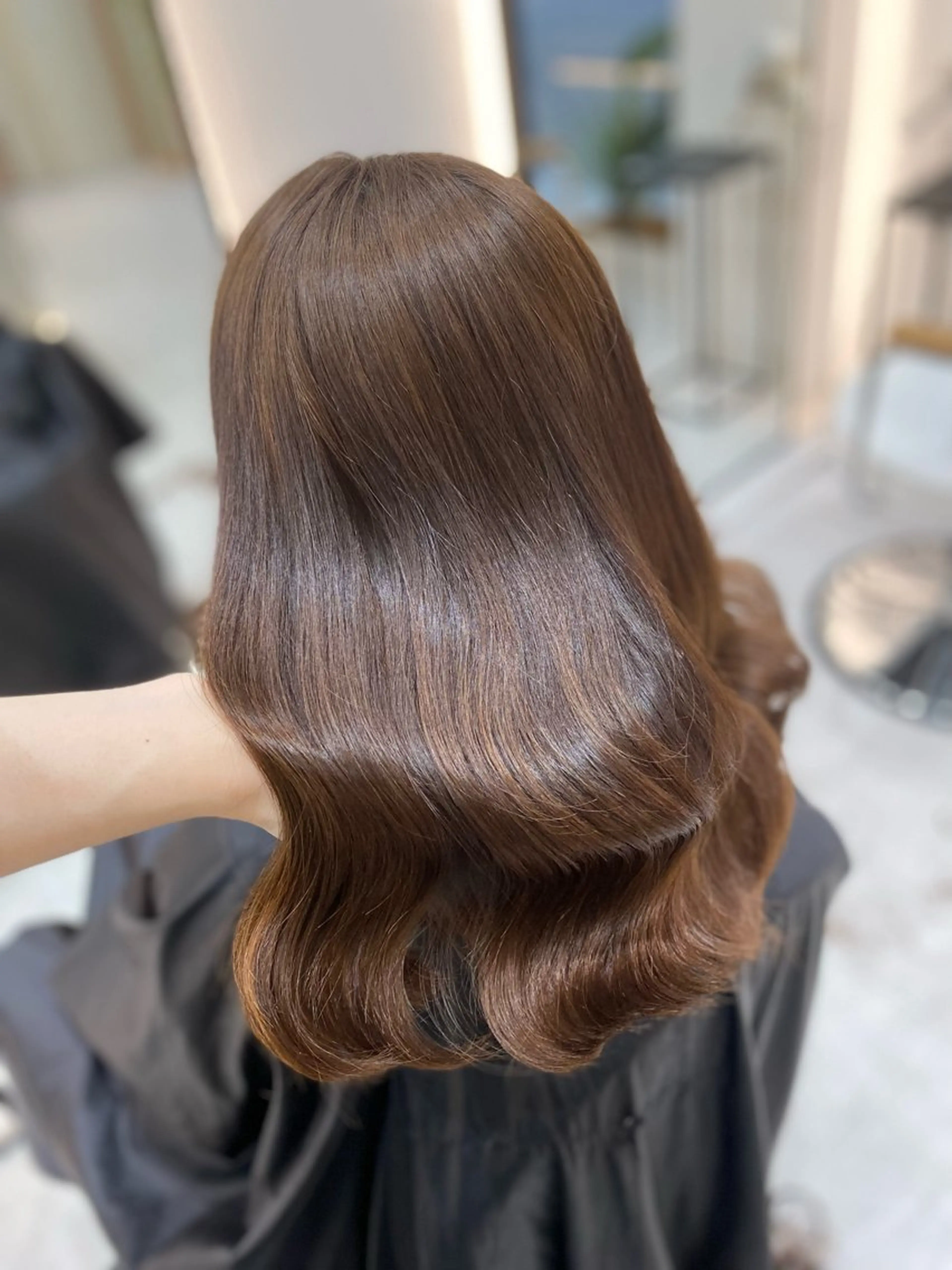 ミディアム カット ヘアカラー トリートメント 艶髪・透明感カラー・ 韓国ヘア・Yuriのヘアスタイル