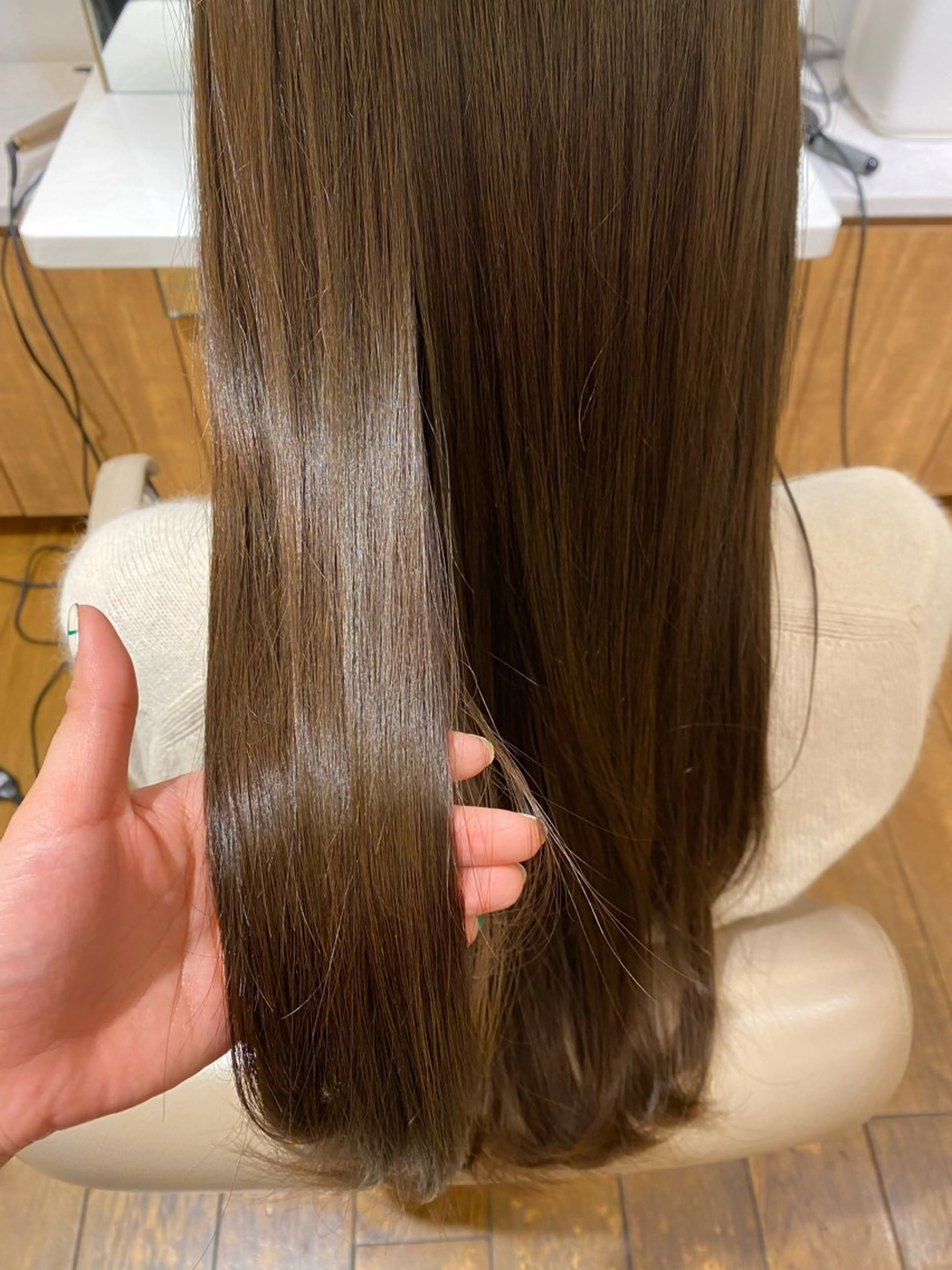 ミディアム パーマ BEAUTRIUM 穂乃香のヘアスタイル