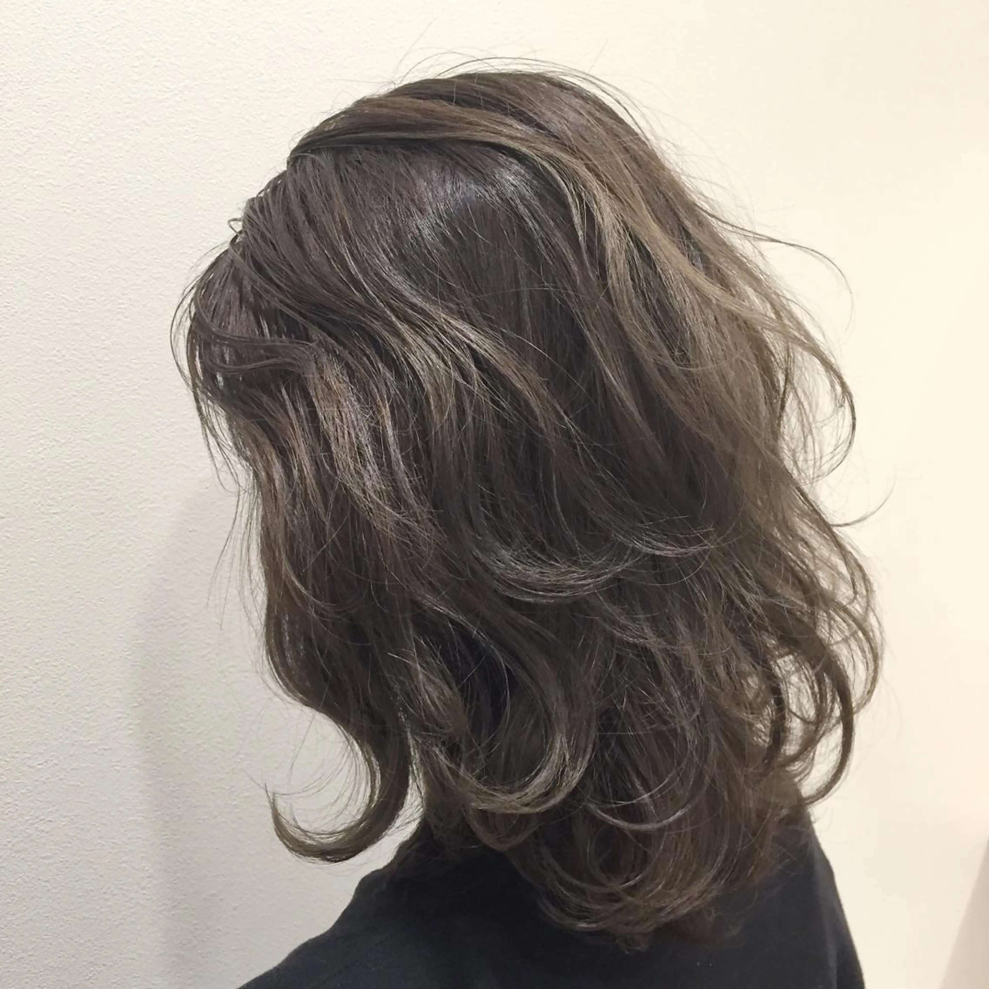 ミディアム カラー marshu  梅田店所属・髪質改善 透明感×韓国風のヘアスタイル