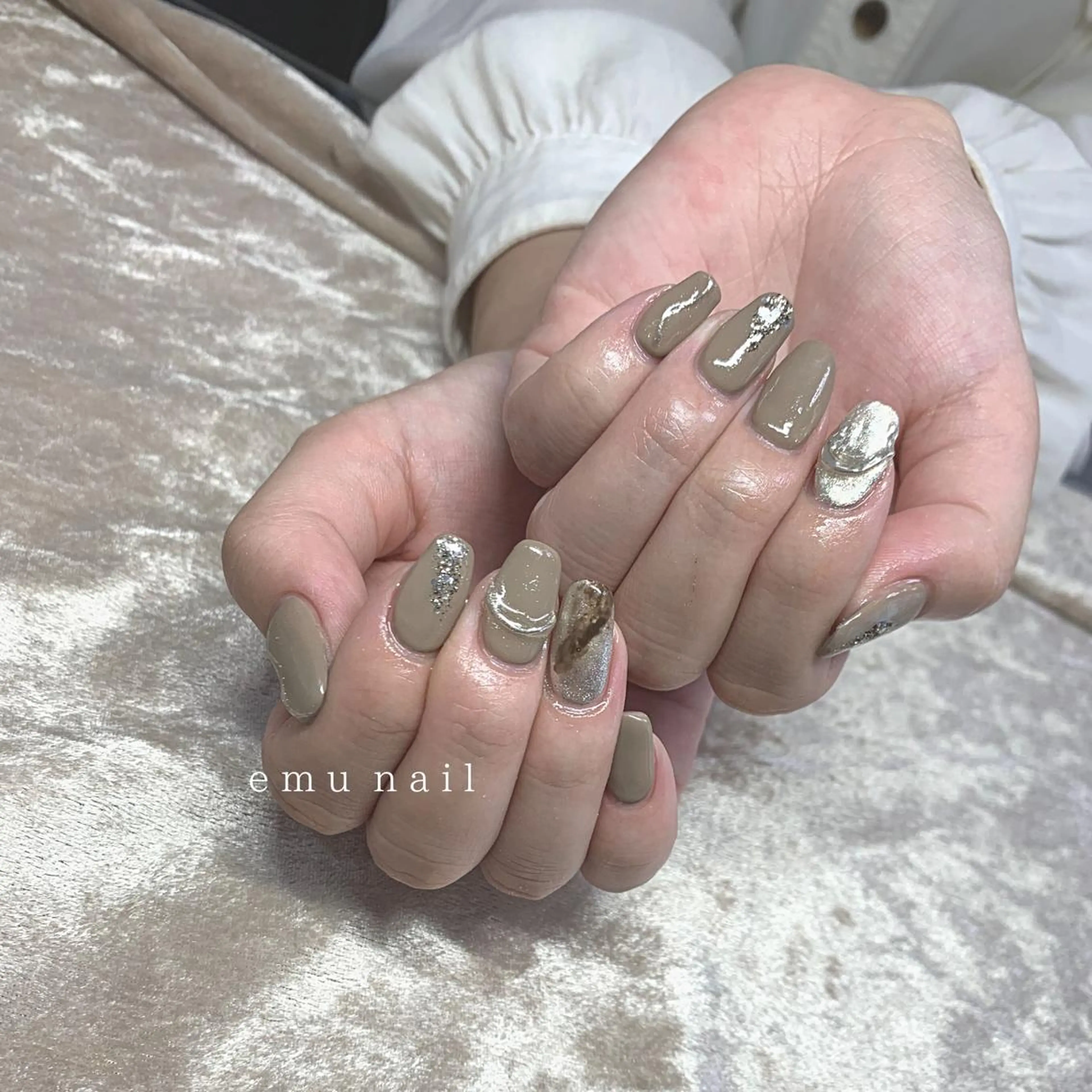 ネイル 持ち込み emu nailのネイルデザイン