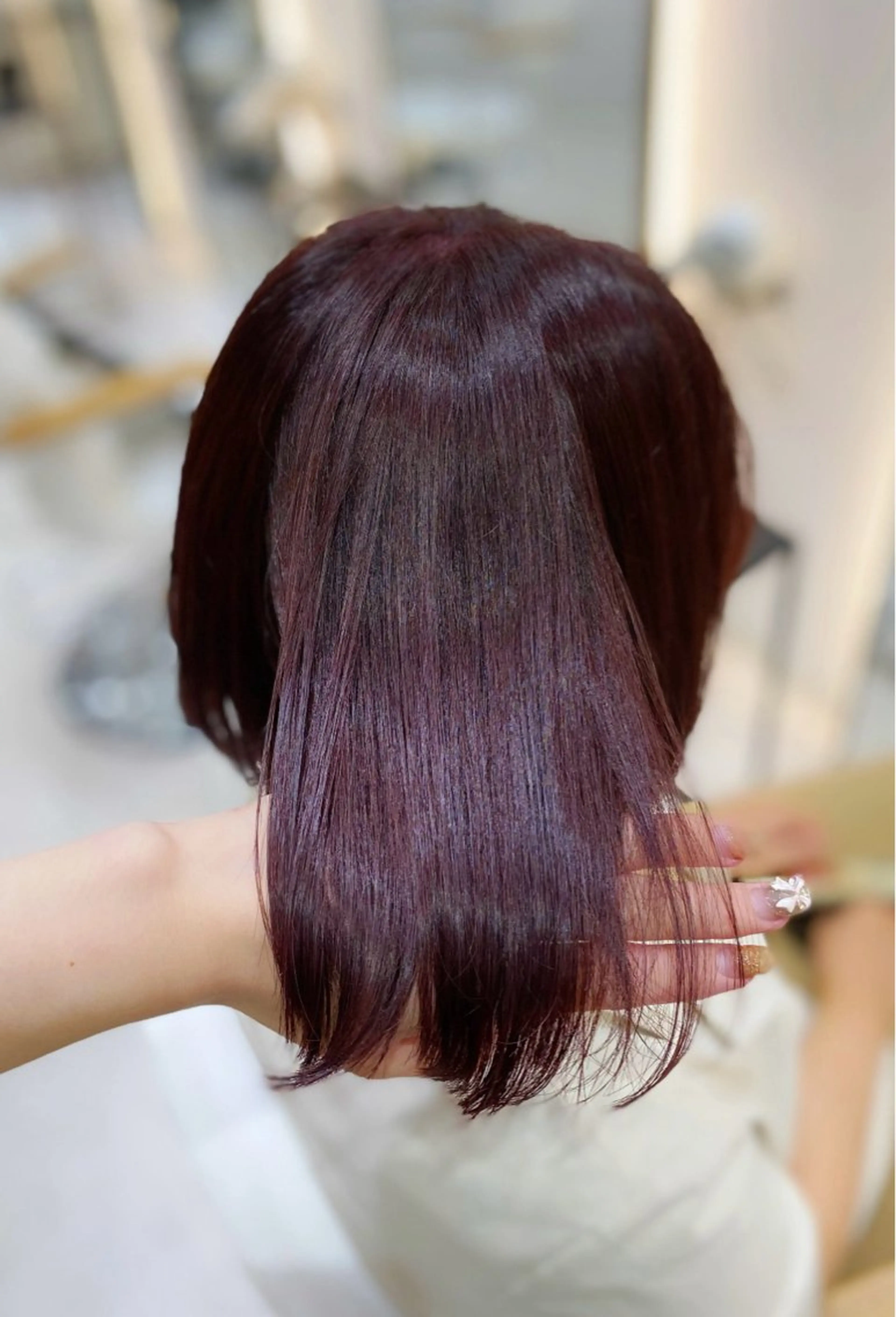 ショート カラー ケアカラー カシス ピンクカラー カット ヘアカラー トリートメント 艶髪・透明感カラー・ 韓国ヘア・Yuriのヘアスタイル